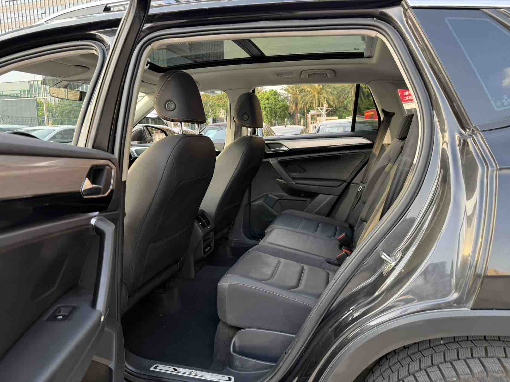 Volkswagen Tayron 2021 immagine di auto #6