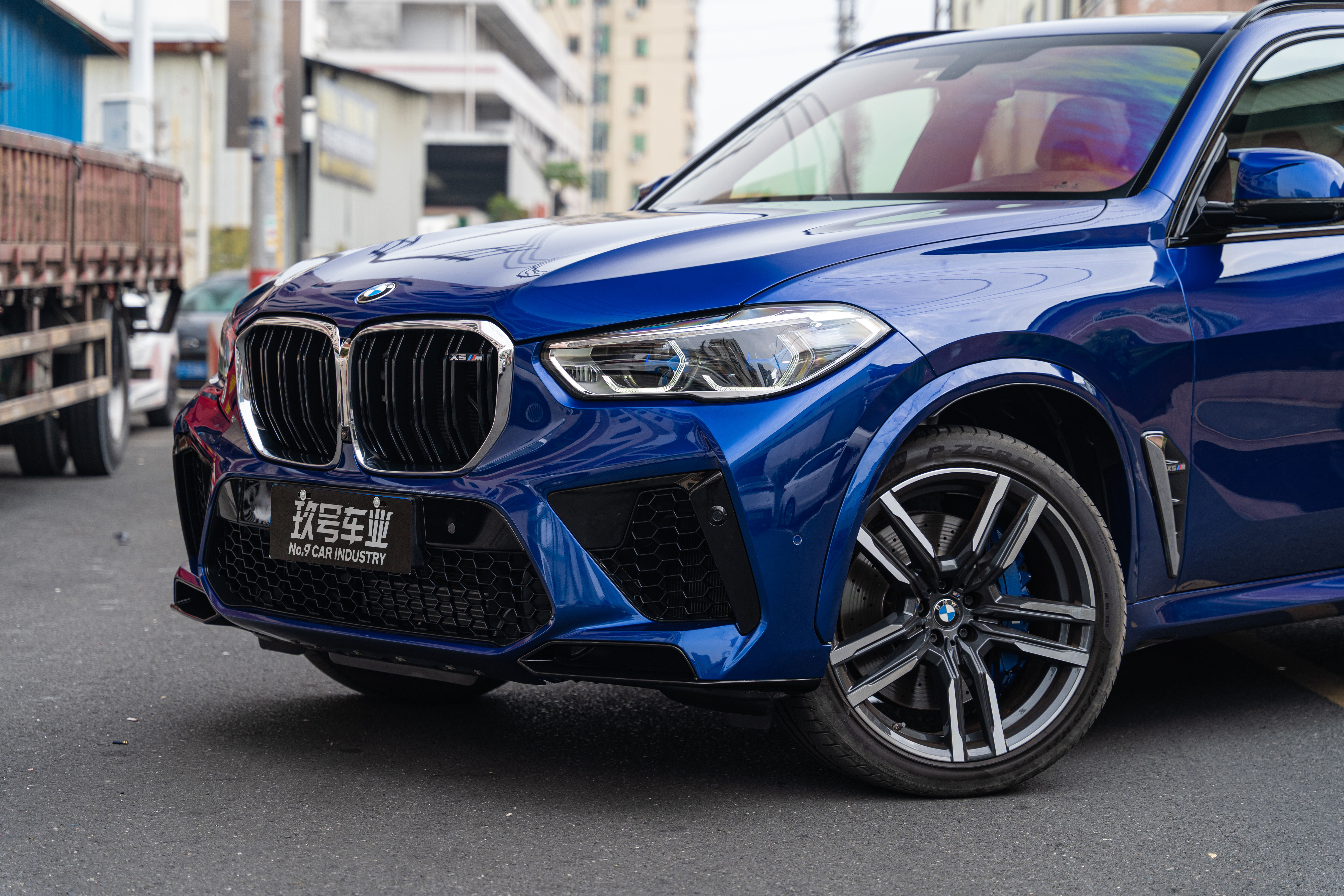 BMW X5 M 2020 immagine di auto #6