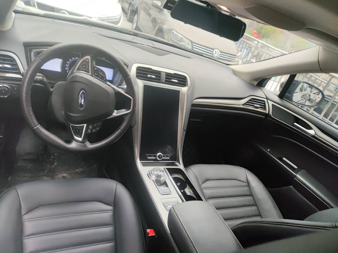 Ford Mondeo 2020 car image #6