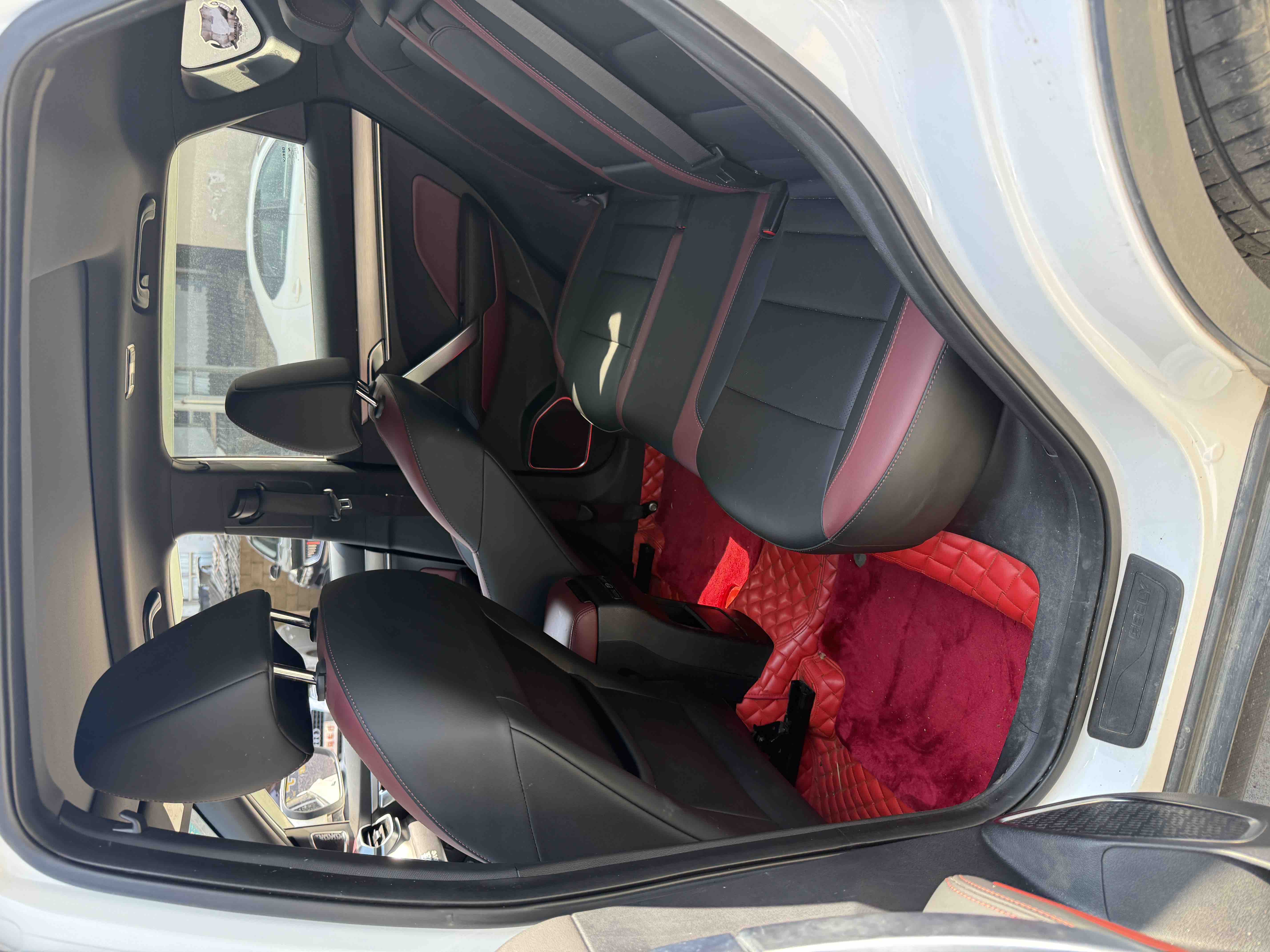 GEELY Coolray 2020 #6 GEELY Coolray 2020 car image #6