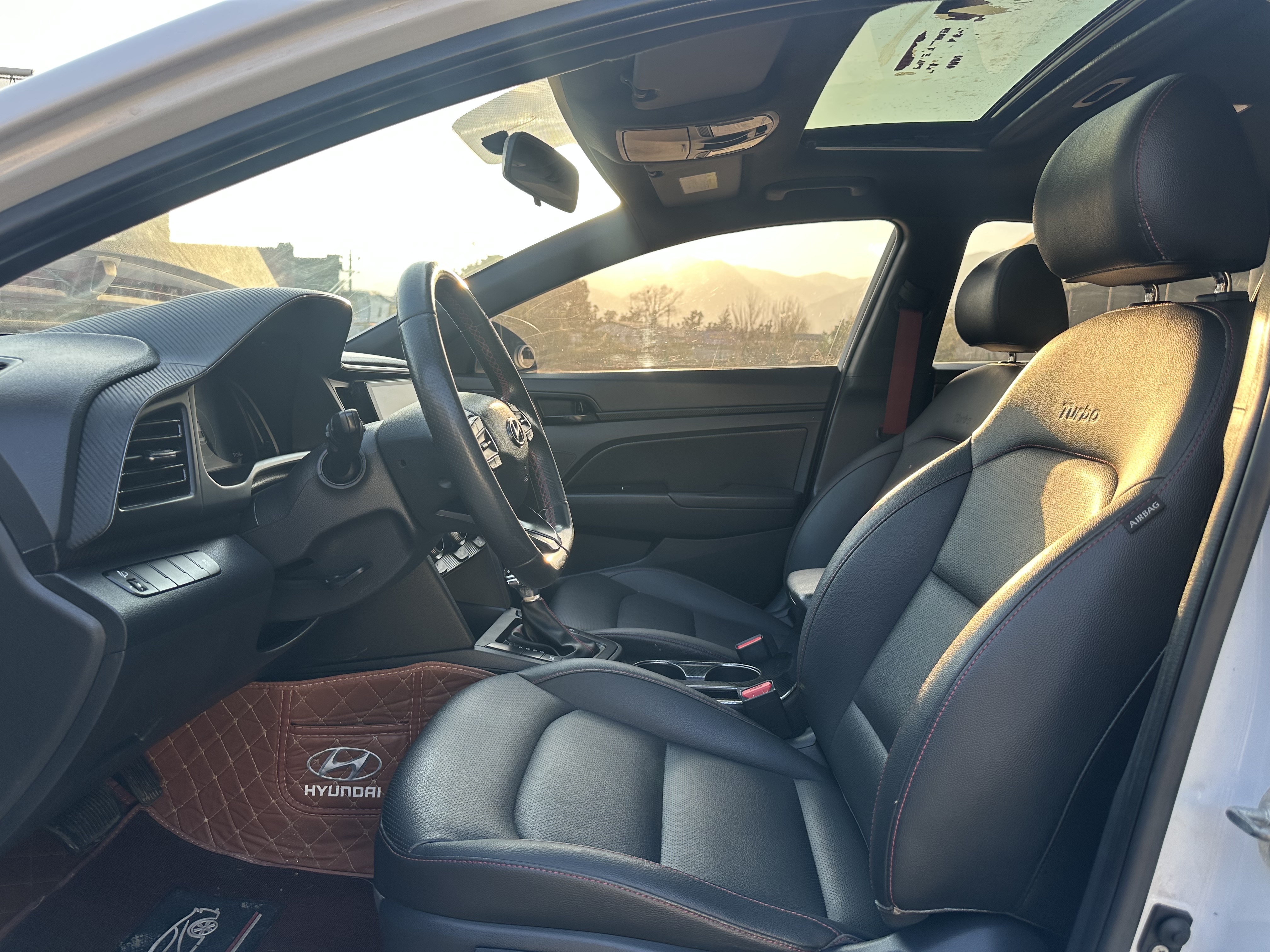 Hyundai Elantra AD 2020 car image #6