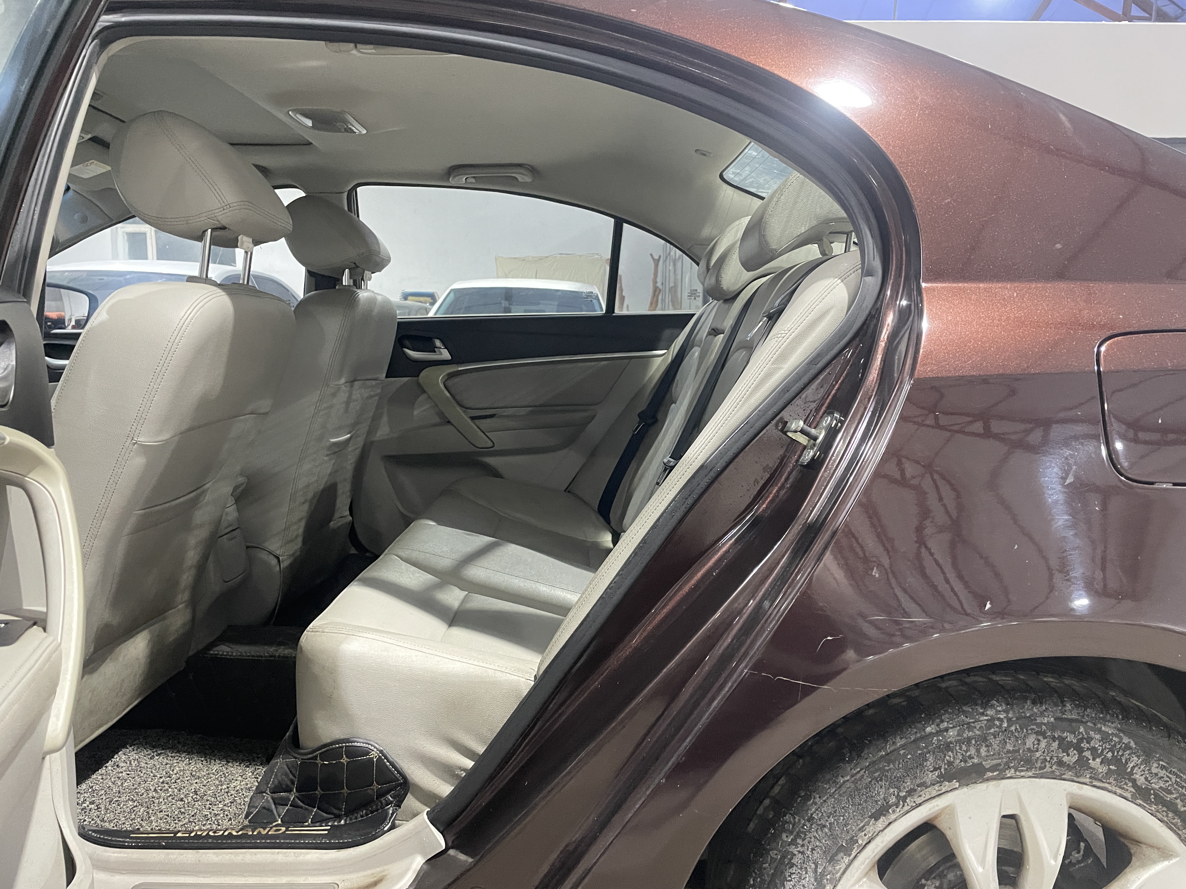 Emgrand 2015 #6 Emgrand 2015 car image #6