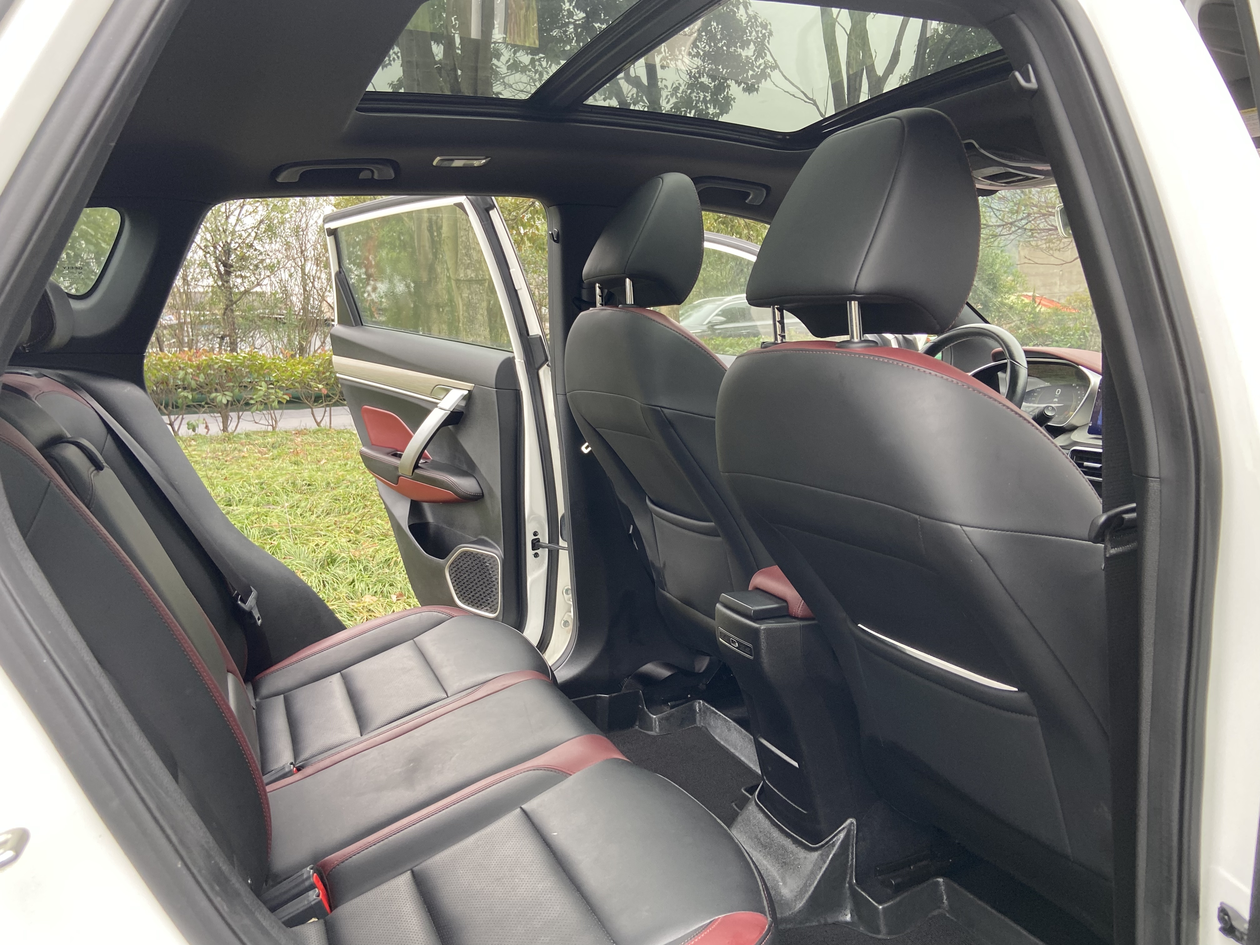 GEELY Coolray 2020 car image #6