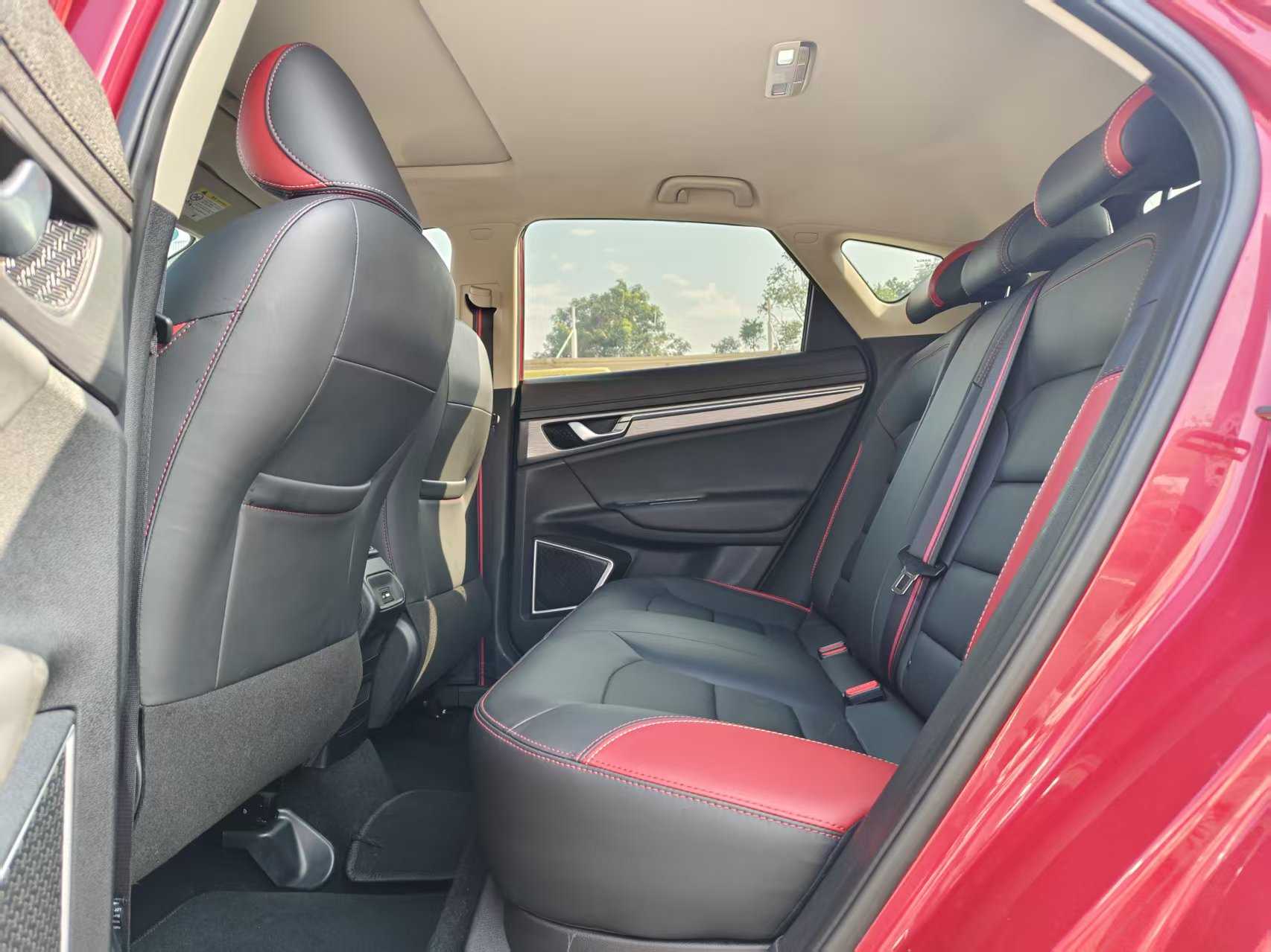 Emgrand GS 2020 #6 Emgrand GS 2020 car image #6