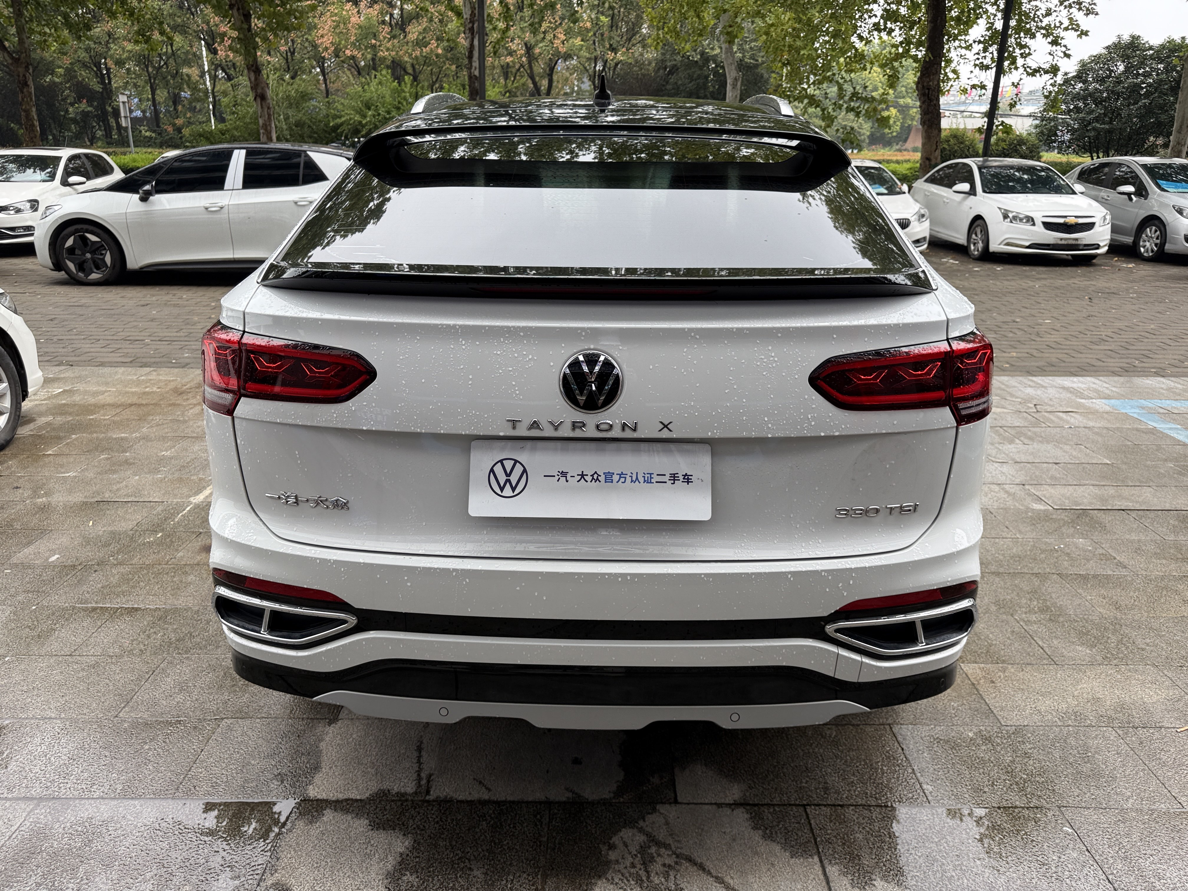 Volkswagen Tayron X 2022 car image #6