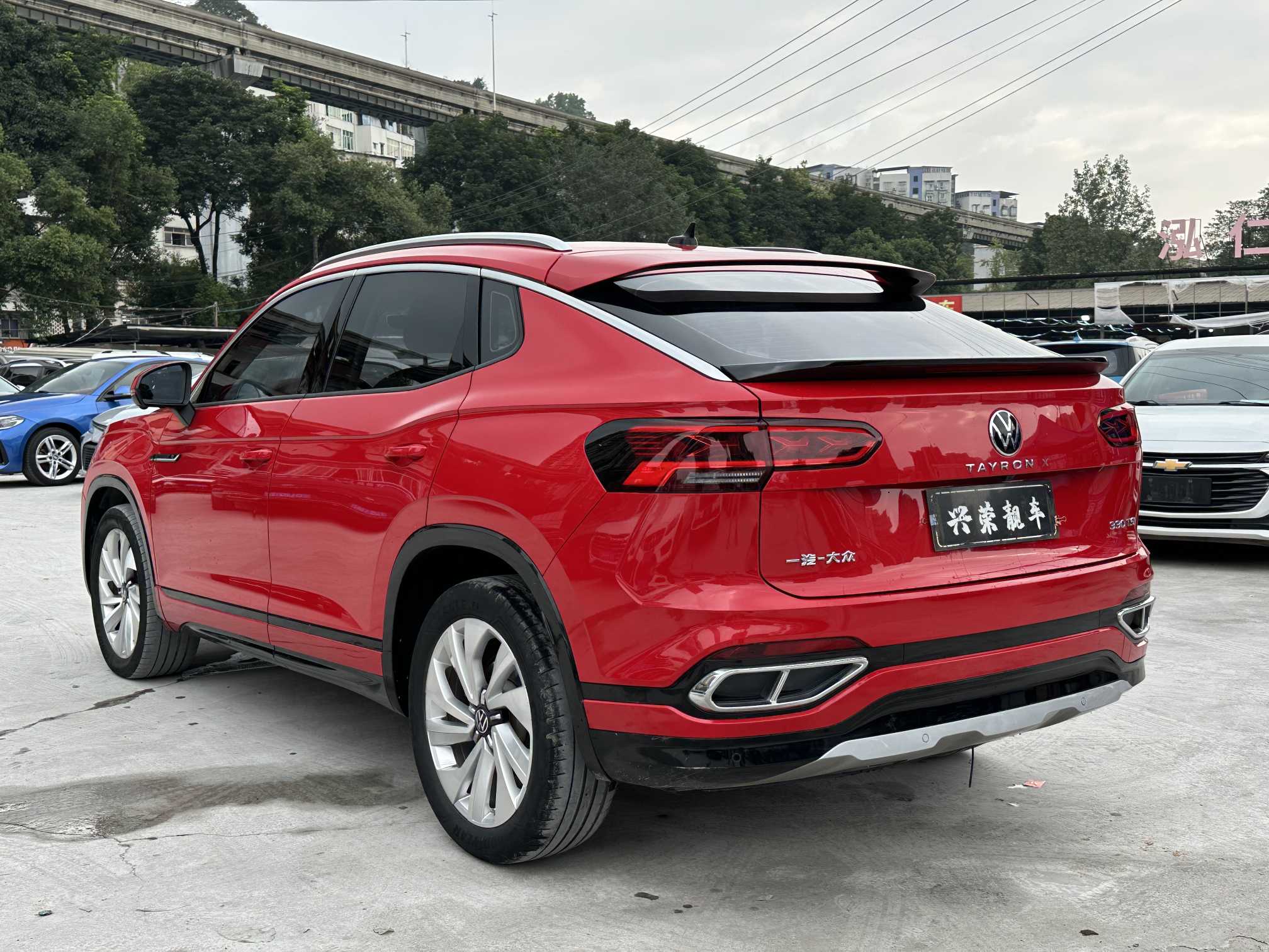 Volkswagen Tayron X 2021 car image #6