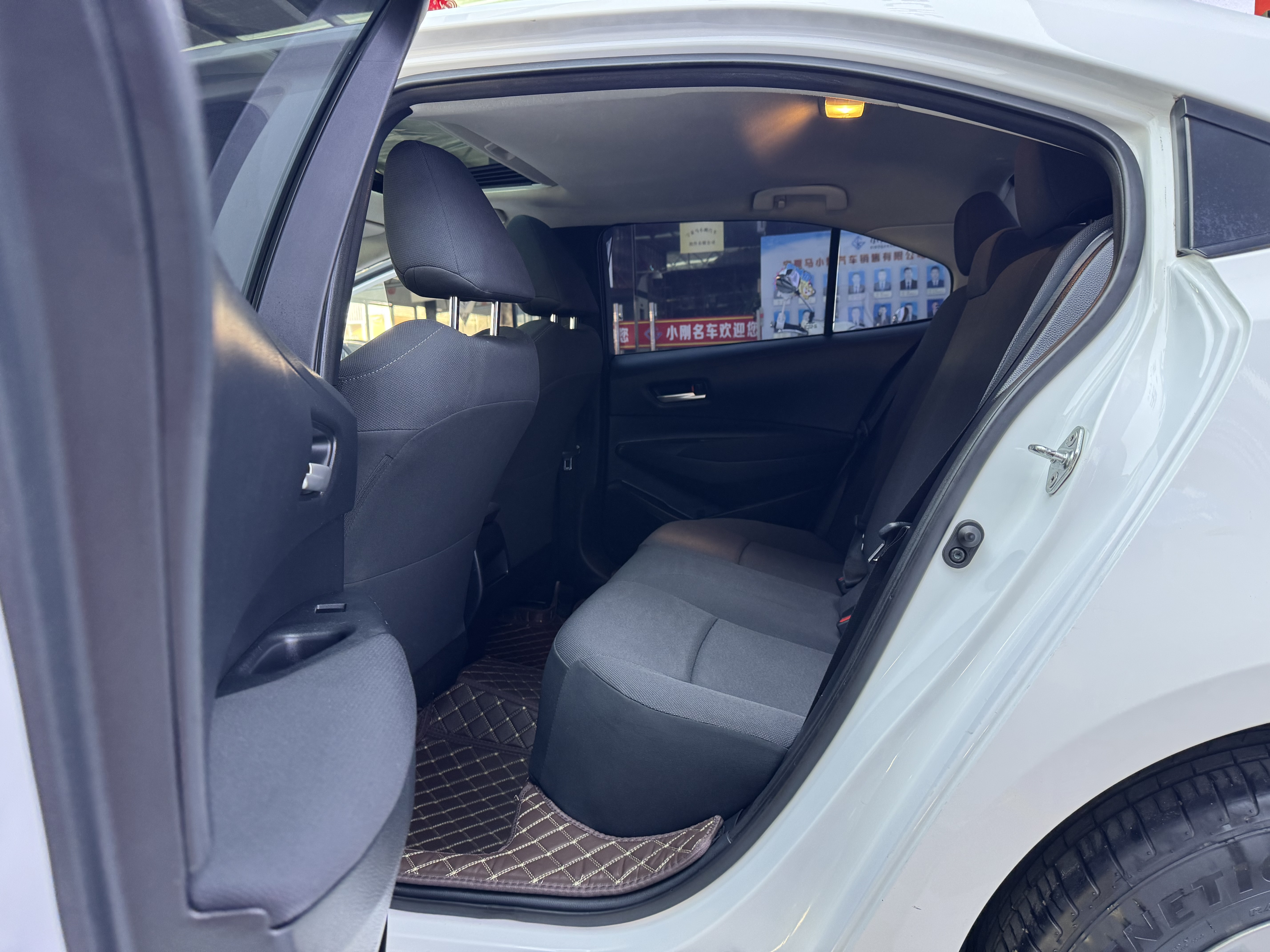 Toyota Corolla 2020 car image #6