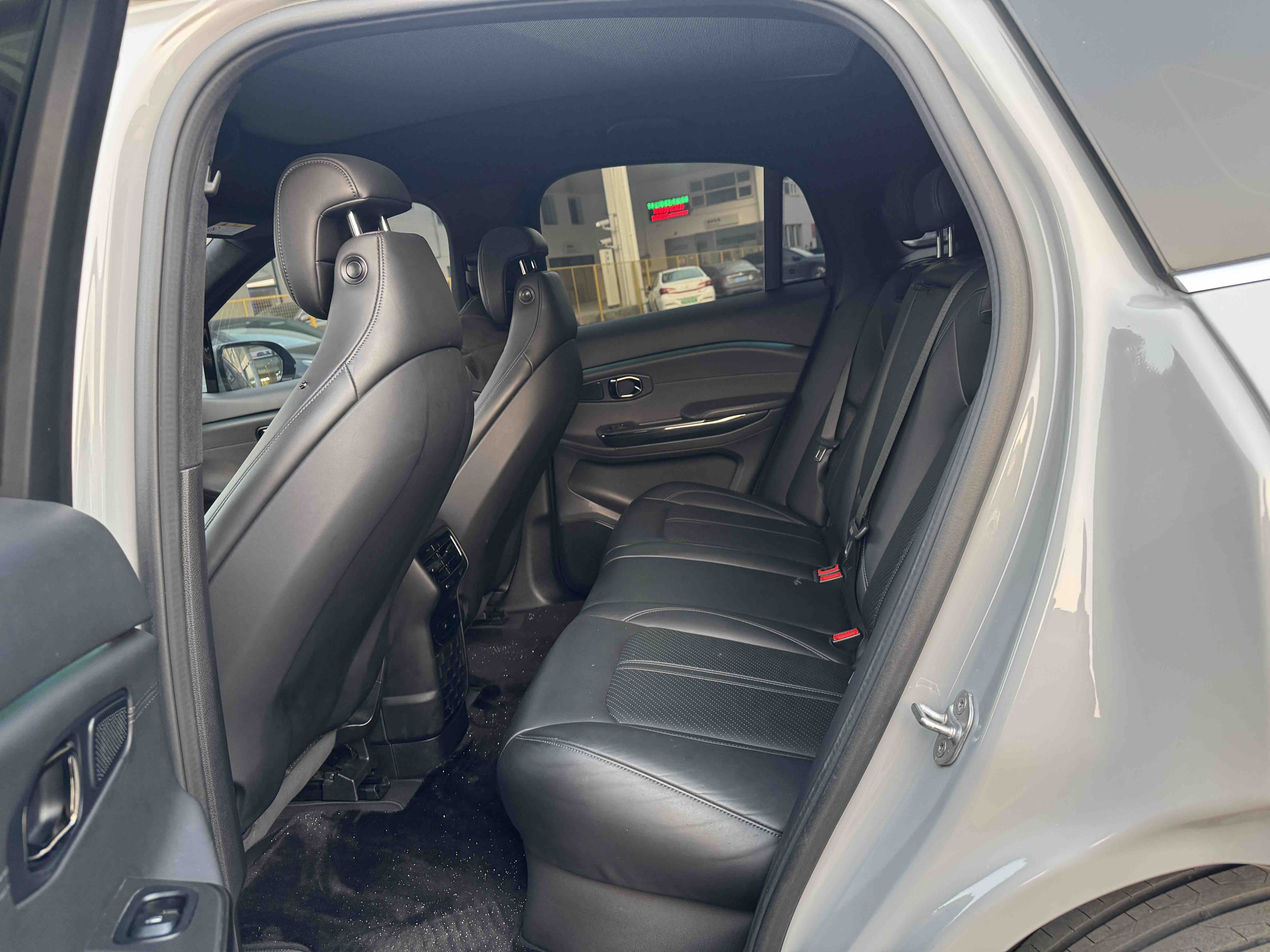 蔚来 蔚来EC6 2021 汽车图片 #6