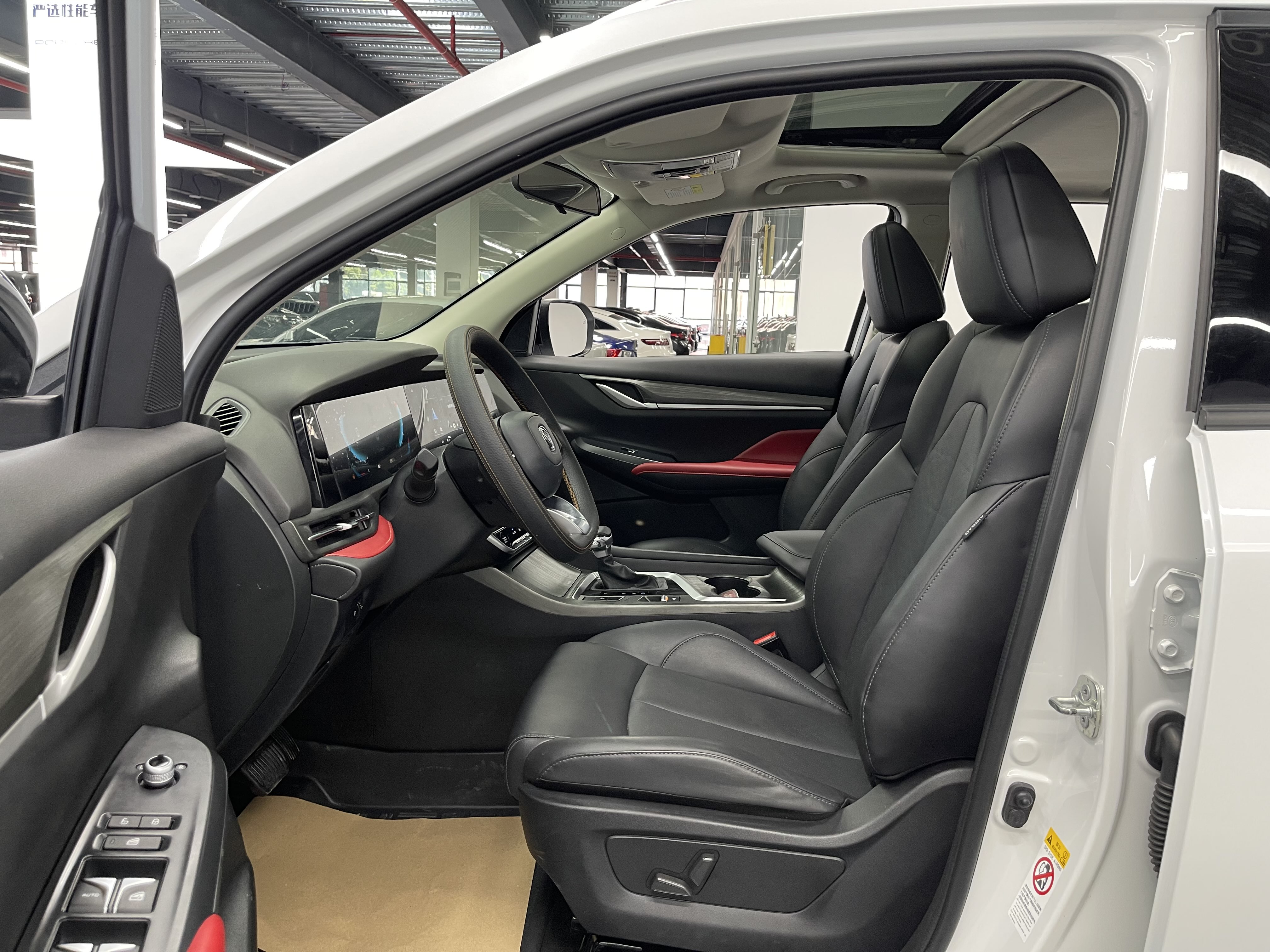 Changan CS55PLUS PHEV 2021 immagine di auto #6