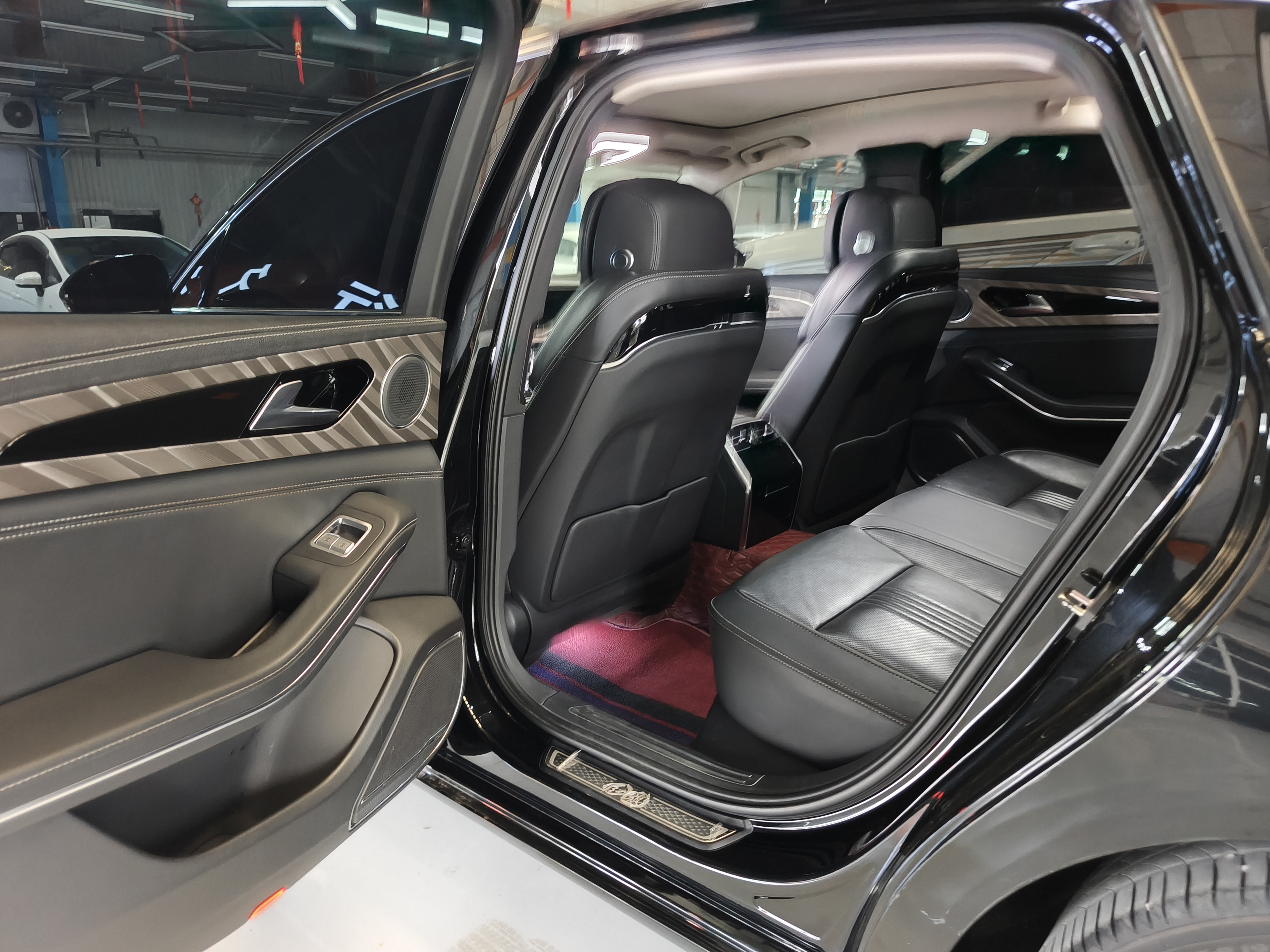 HongQi H9 2022 car image #6