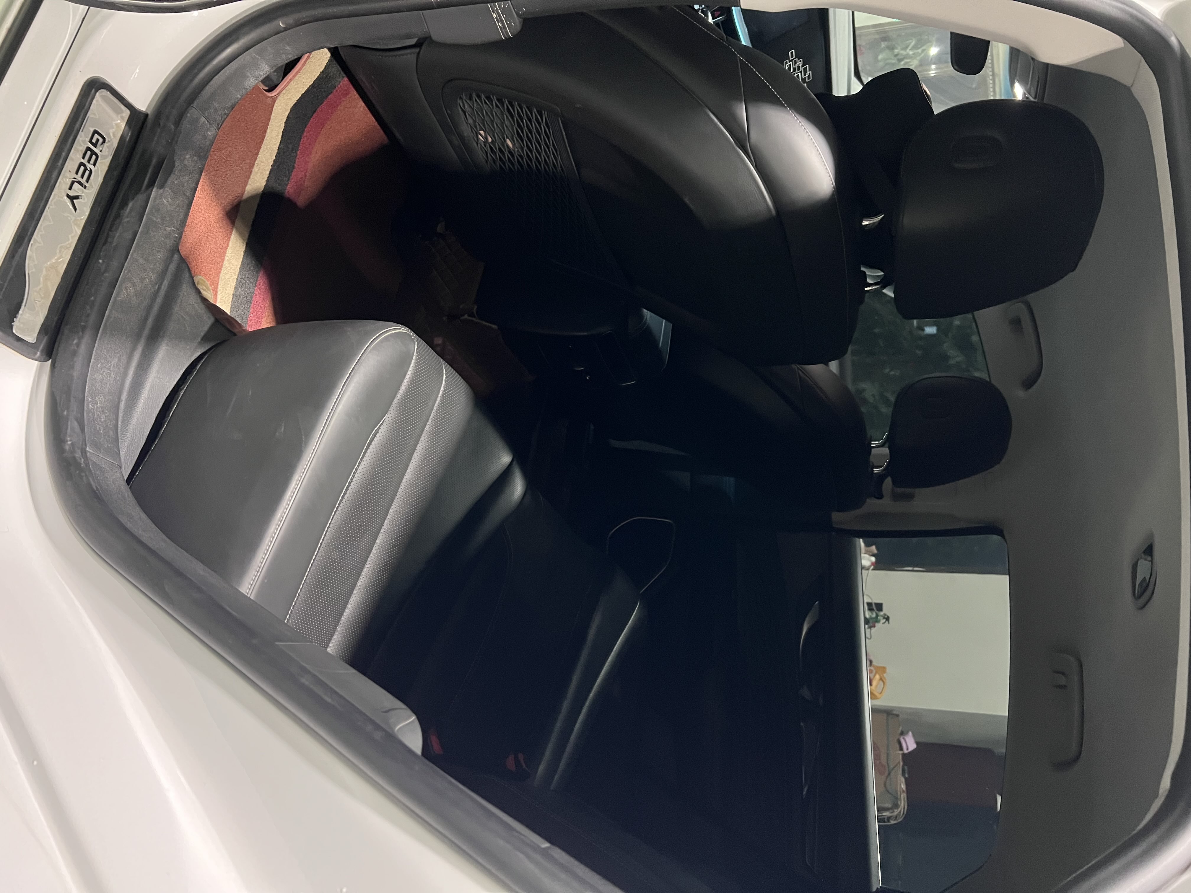 GEELY Ulion New Energy 2020 #6 GEELY Ulion New Energy 2020 car image #6