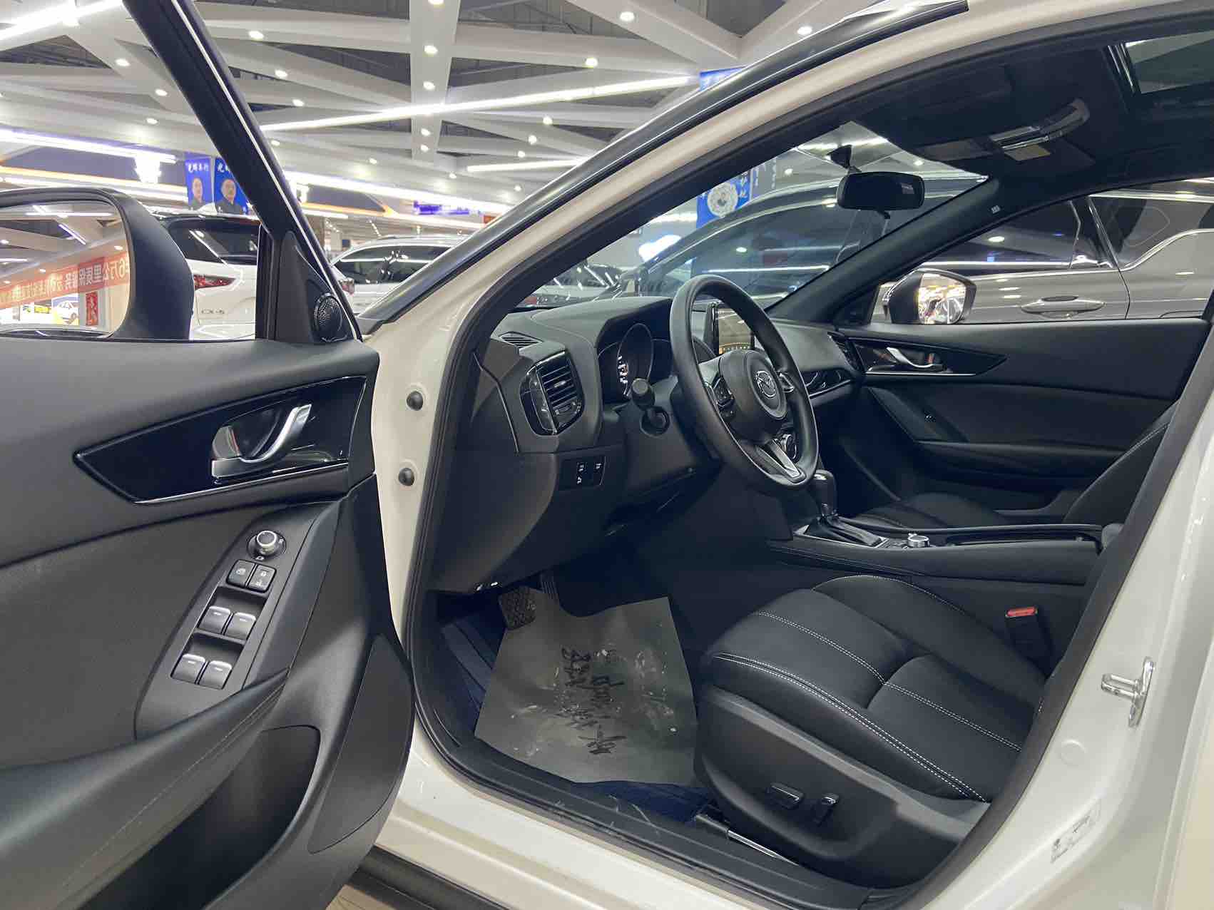 马自达 马自达CX-4 2023 汽车图片 #6