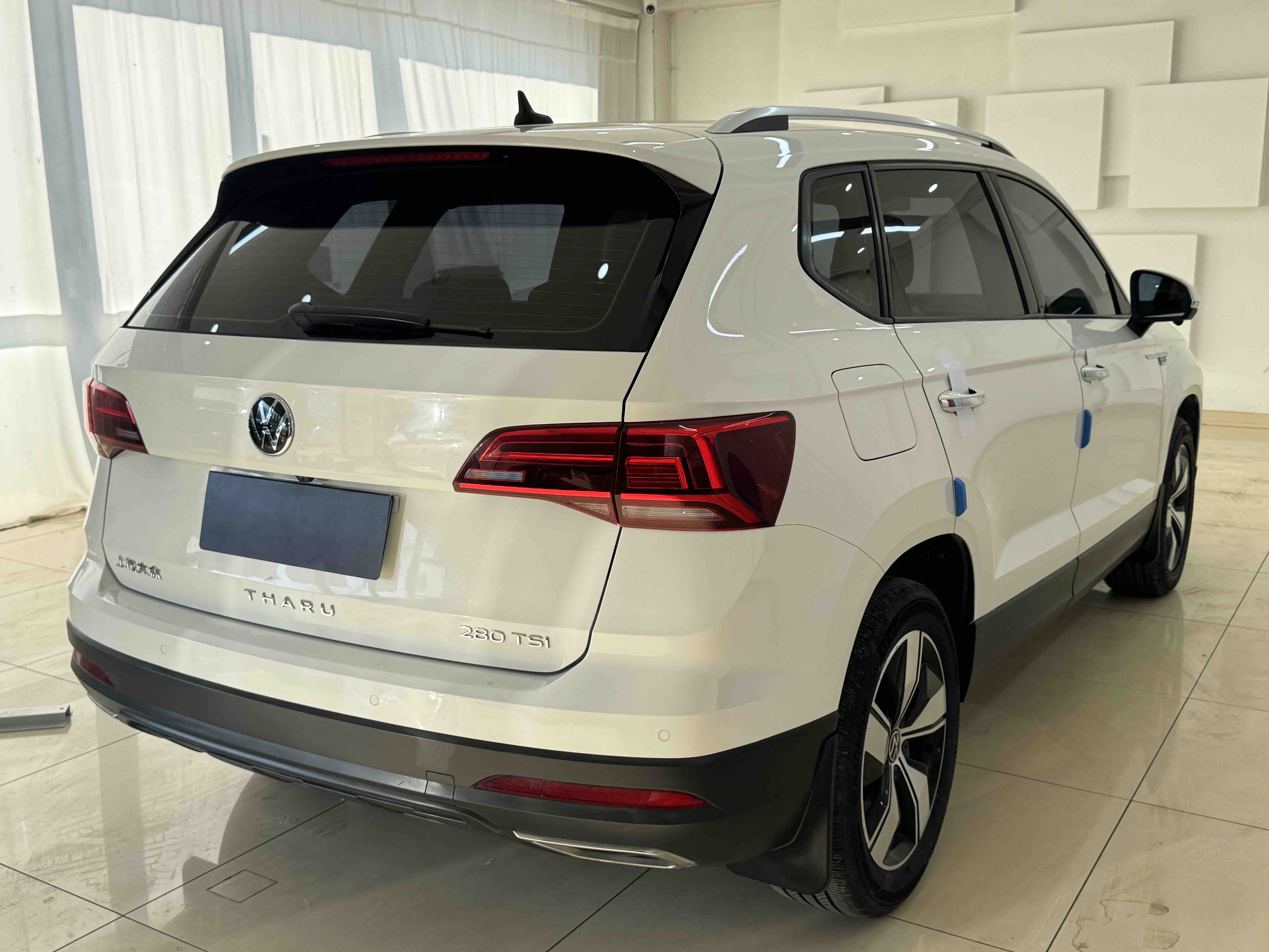 Volkswagen Tharu 2021 car image #6