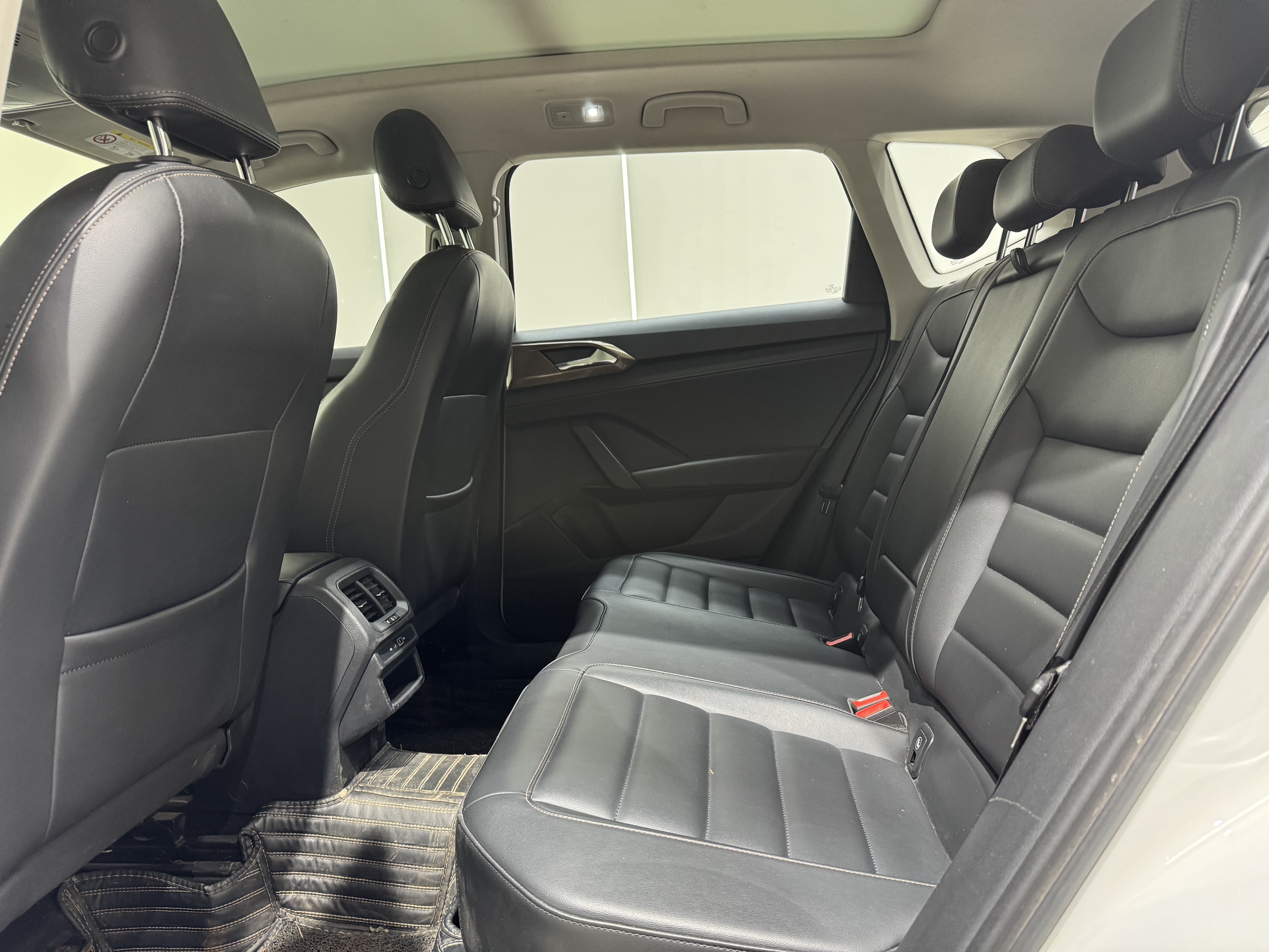 Volkswagen Tharu 2021 #6 Volkswagen Tharu 2021 immagine di auto #6