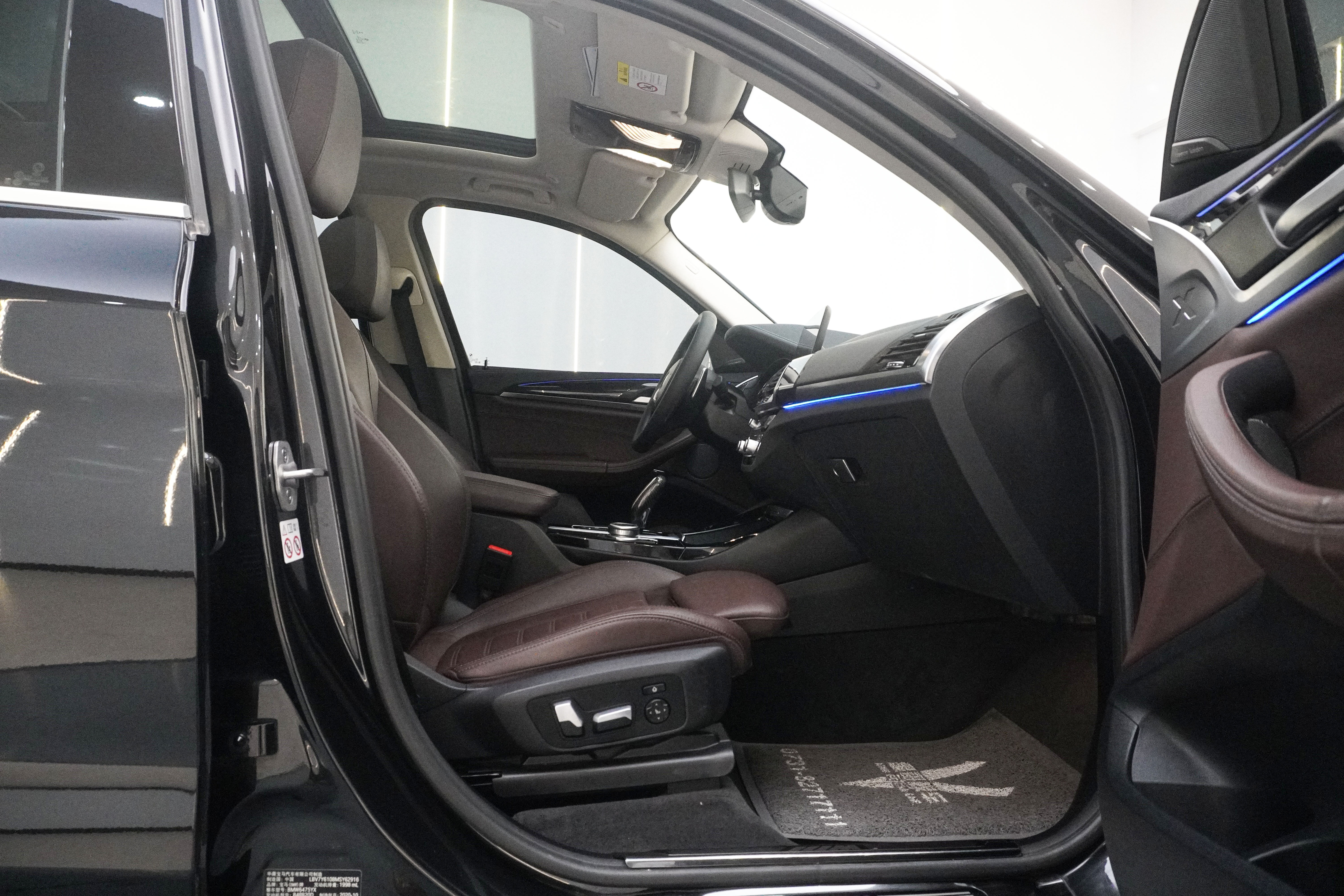 BMW X3 2021 car image #6