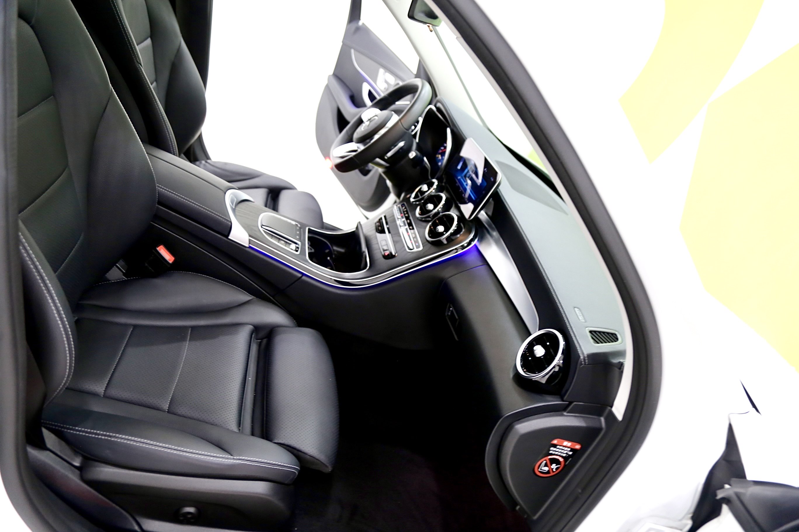 Mercedes-Benz C Class 2021 car image #6
