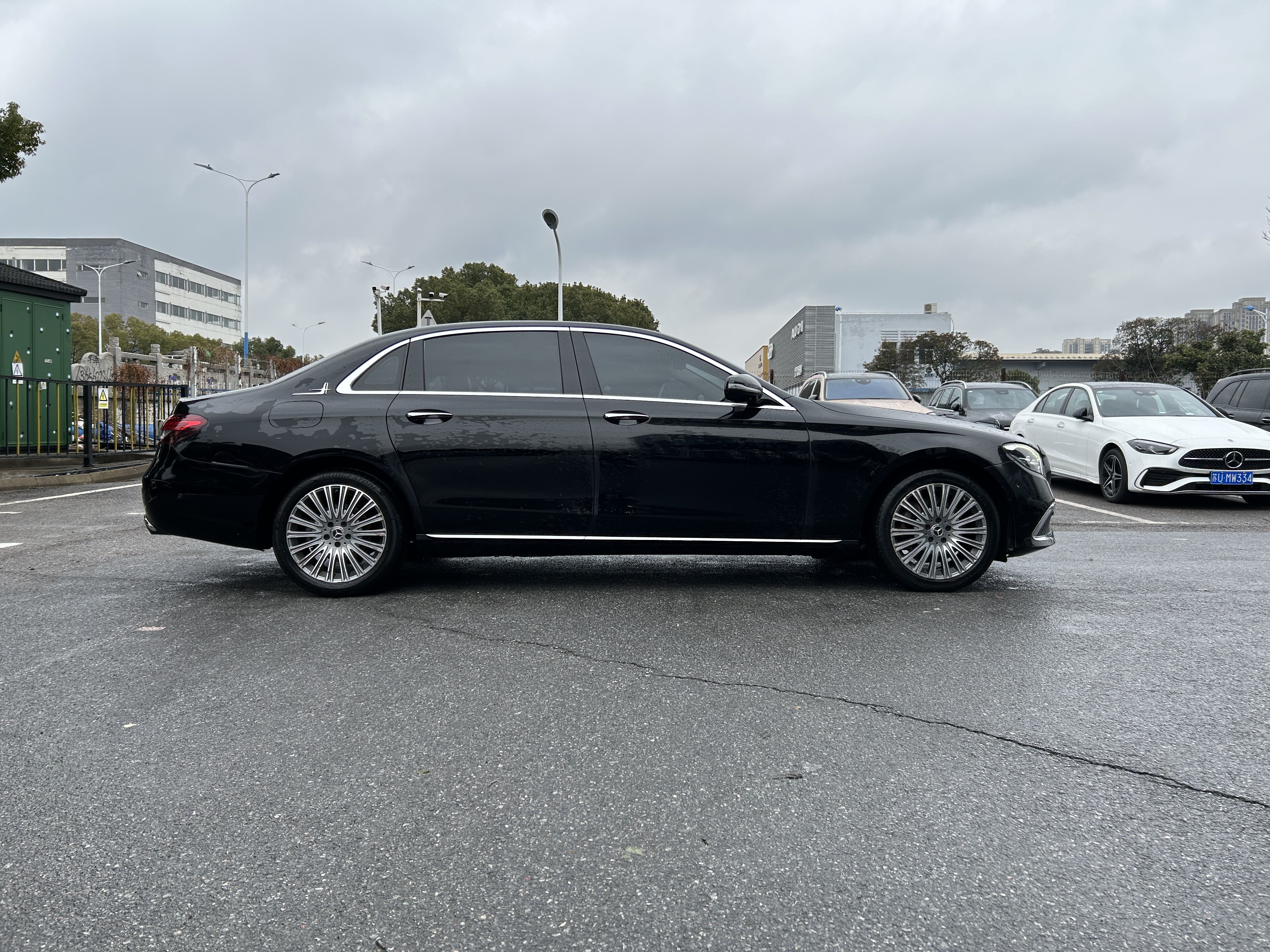 Mercedes-Benz E Class 2021 car image #6