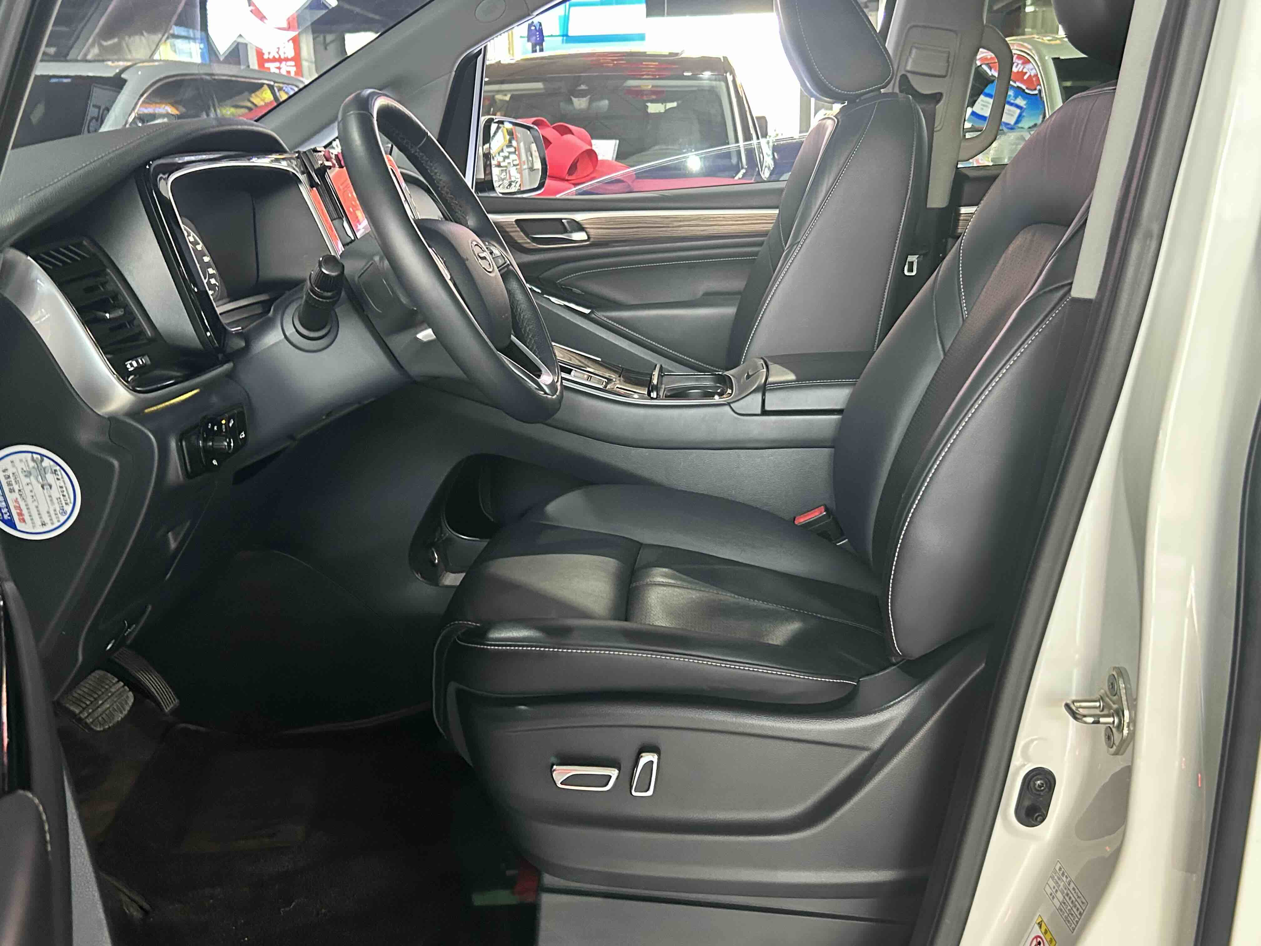 GAC Trumpchi M8 2022 car image #6