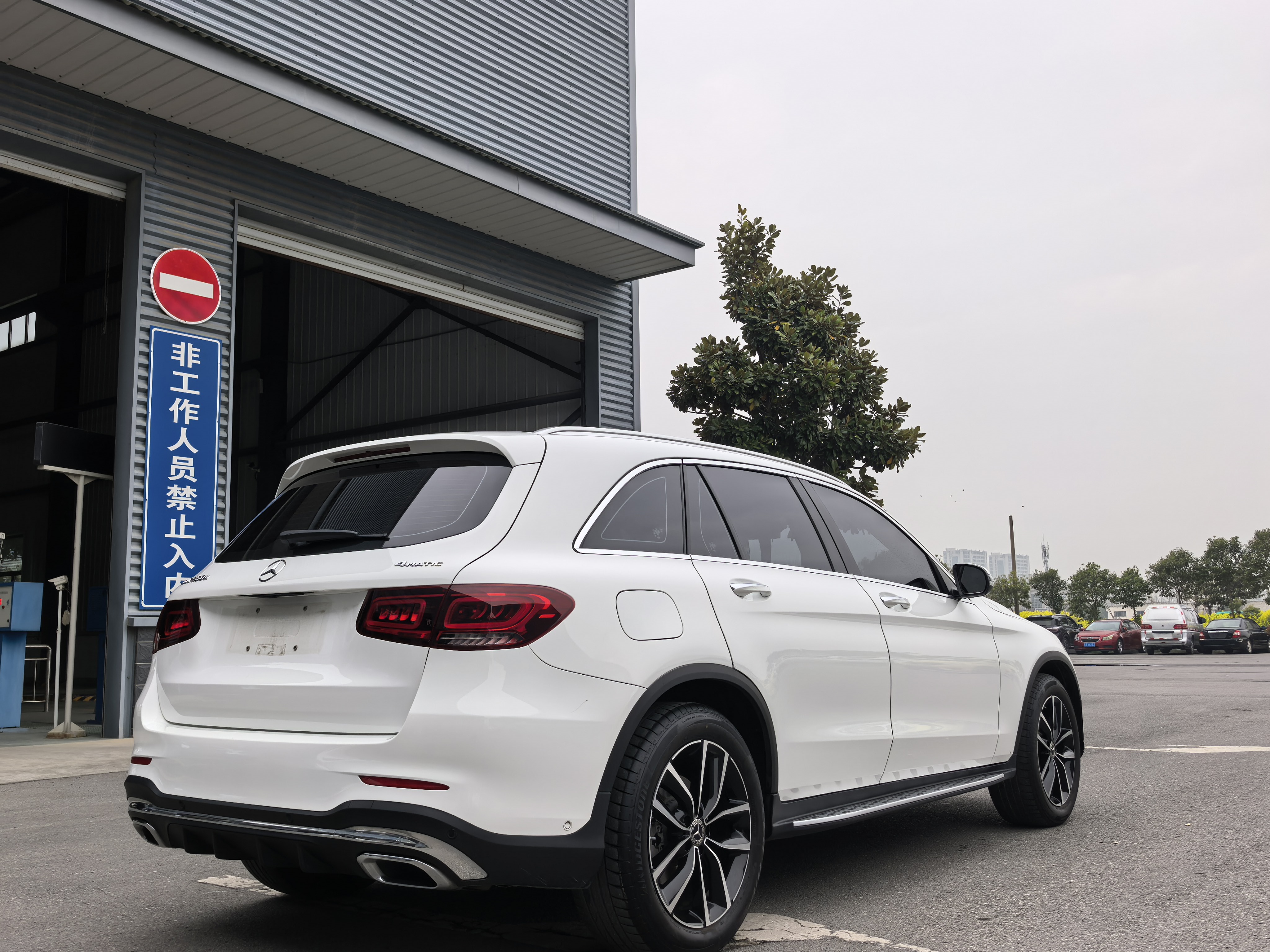 Mercedes-Benz GLC Class 2021 car image #6