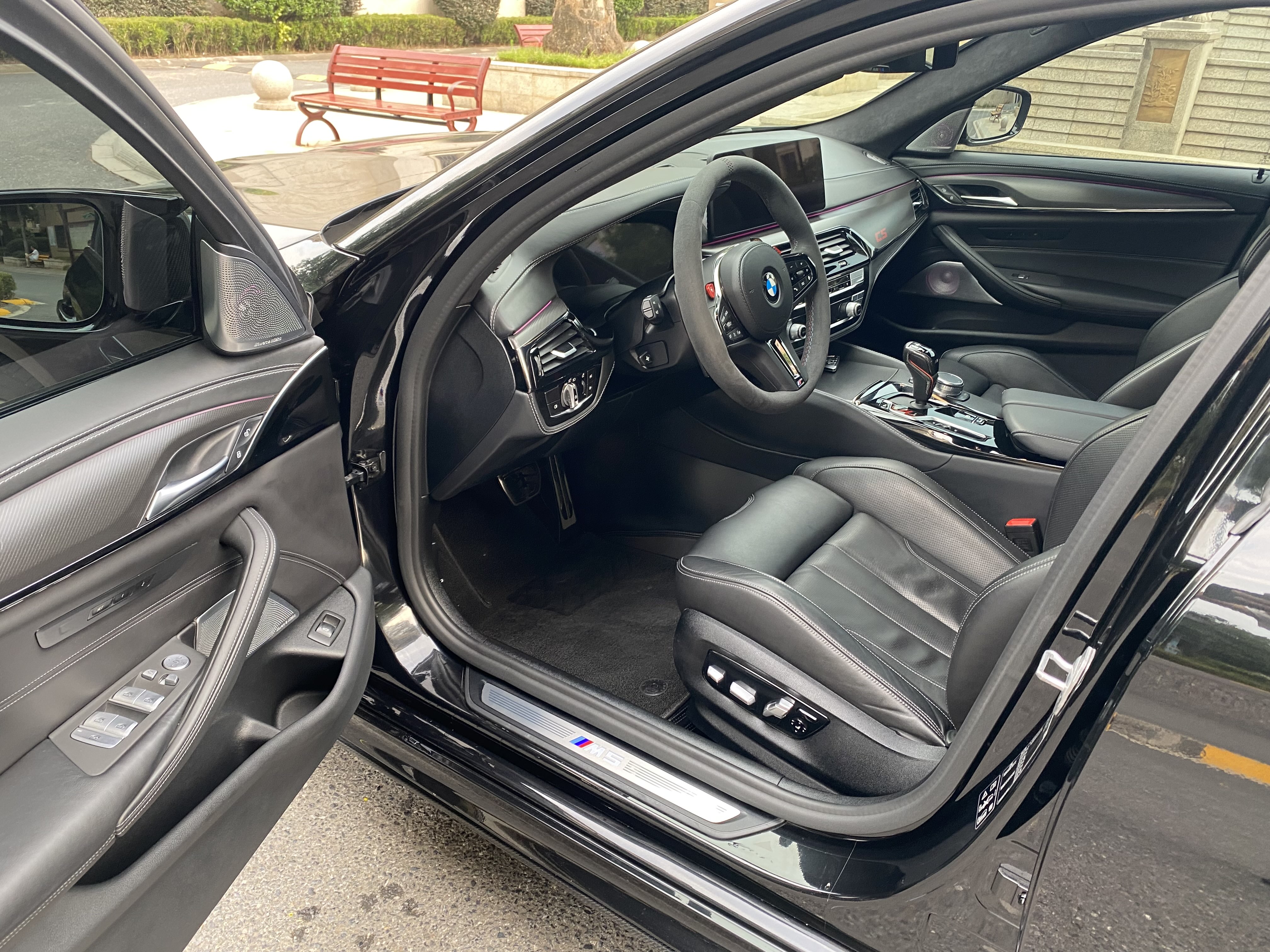 BMW M5 2021 изображение автомобиля #6