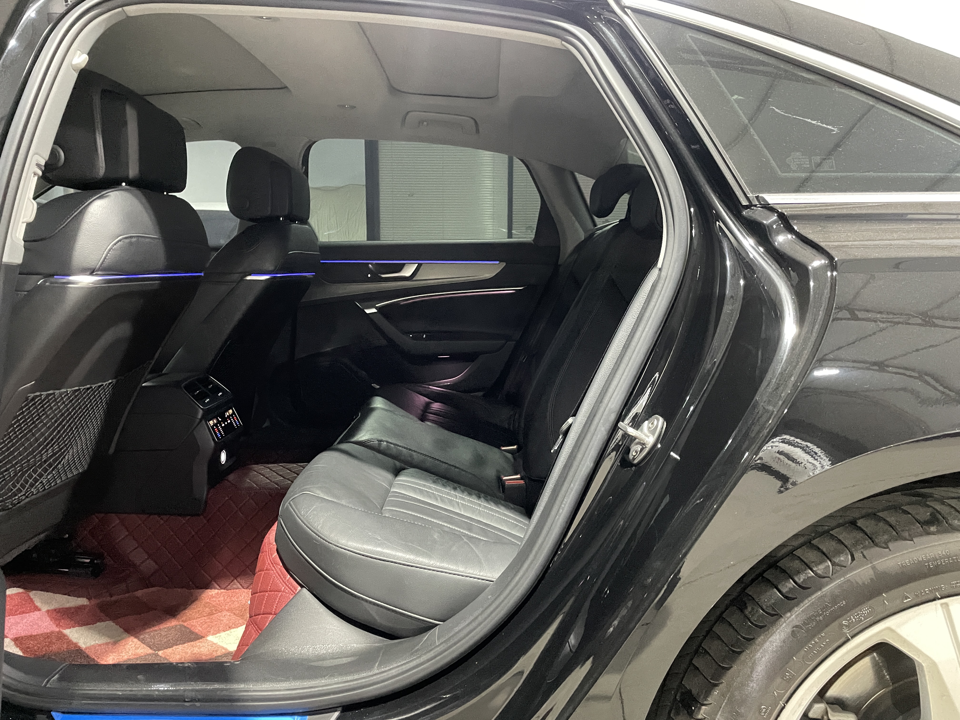 Audi A6L 2021 car image #6
