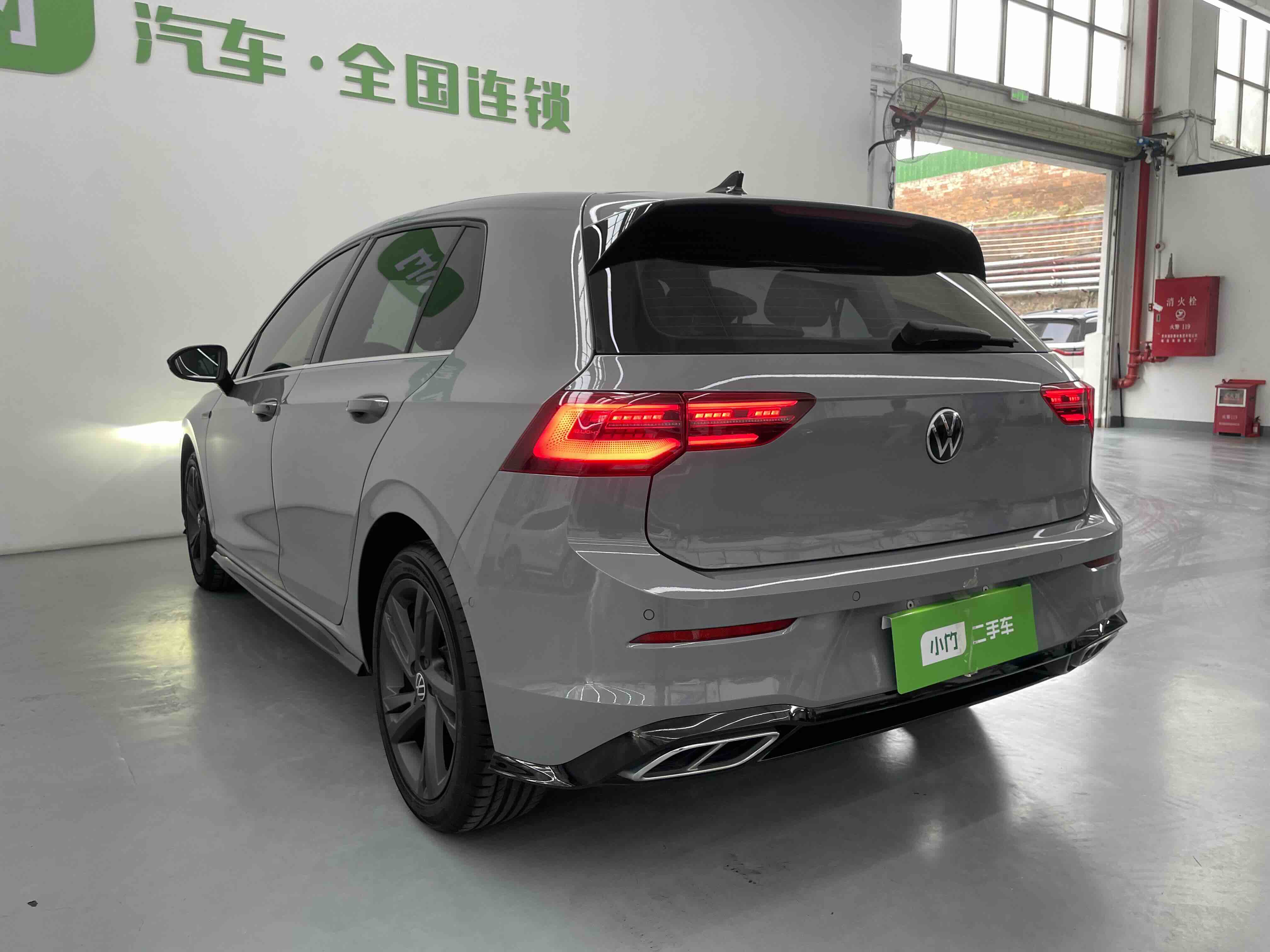 Volkswagen Golf 2021 car image #6