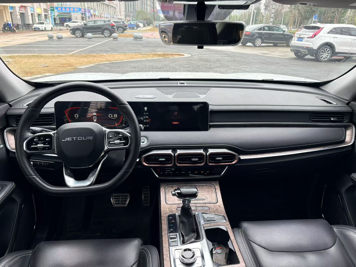 X70 PLUS 2021 car image #6