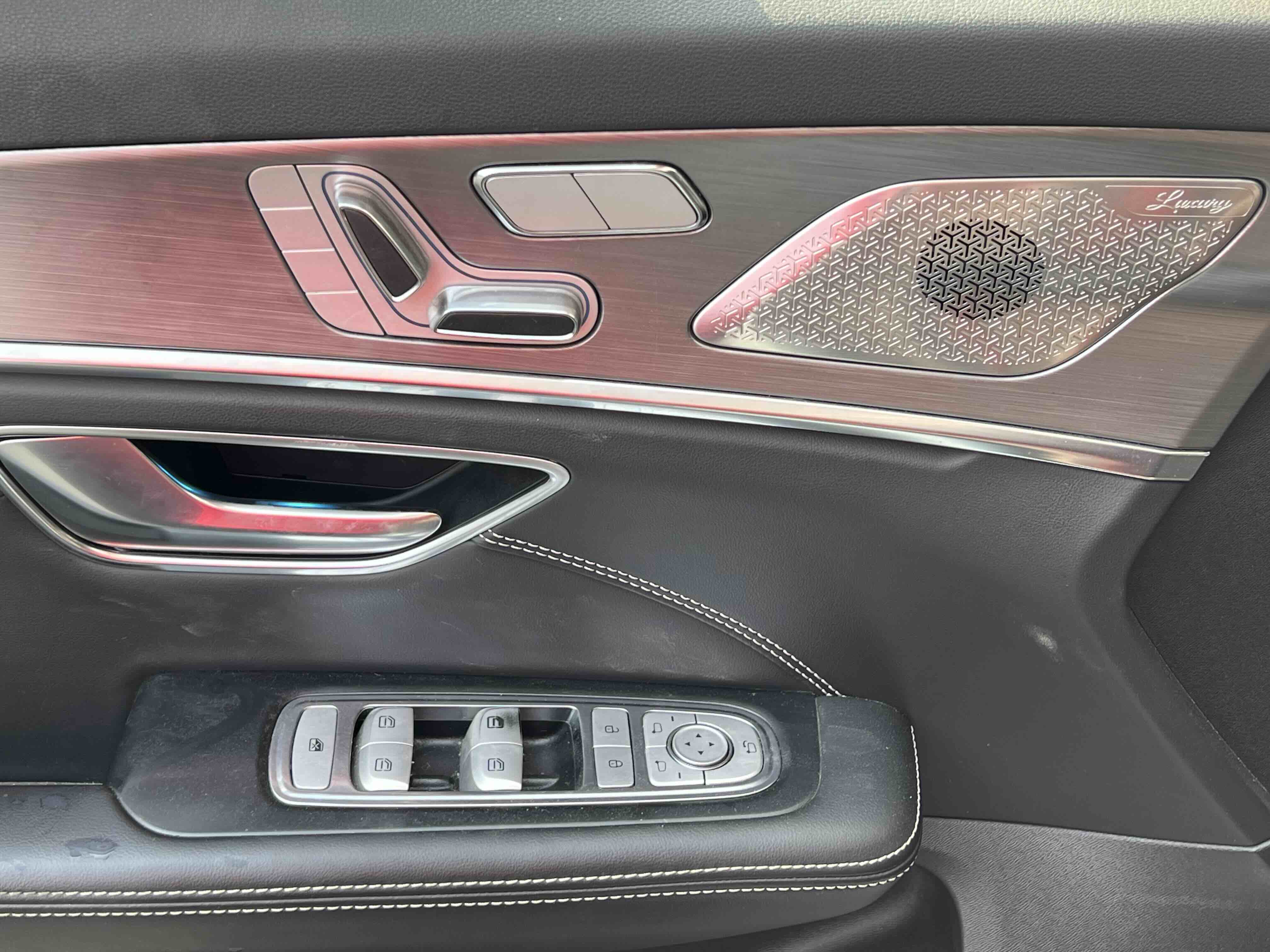 Jetour X70 PLUS 2021 #6 Jetour X70 PLUS 2021 car image #6