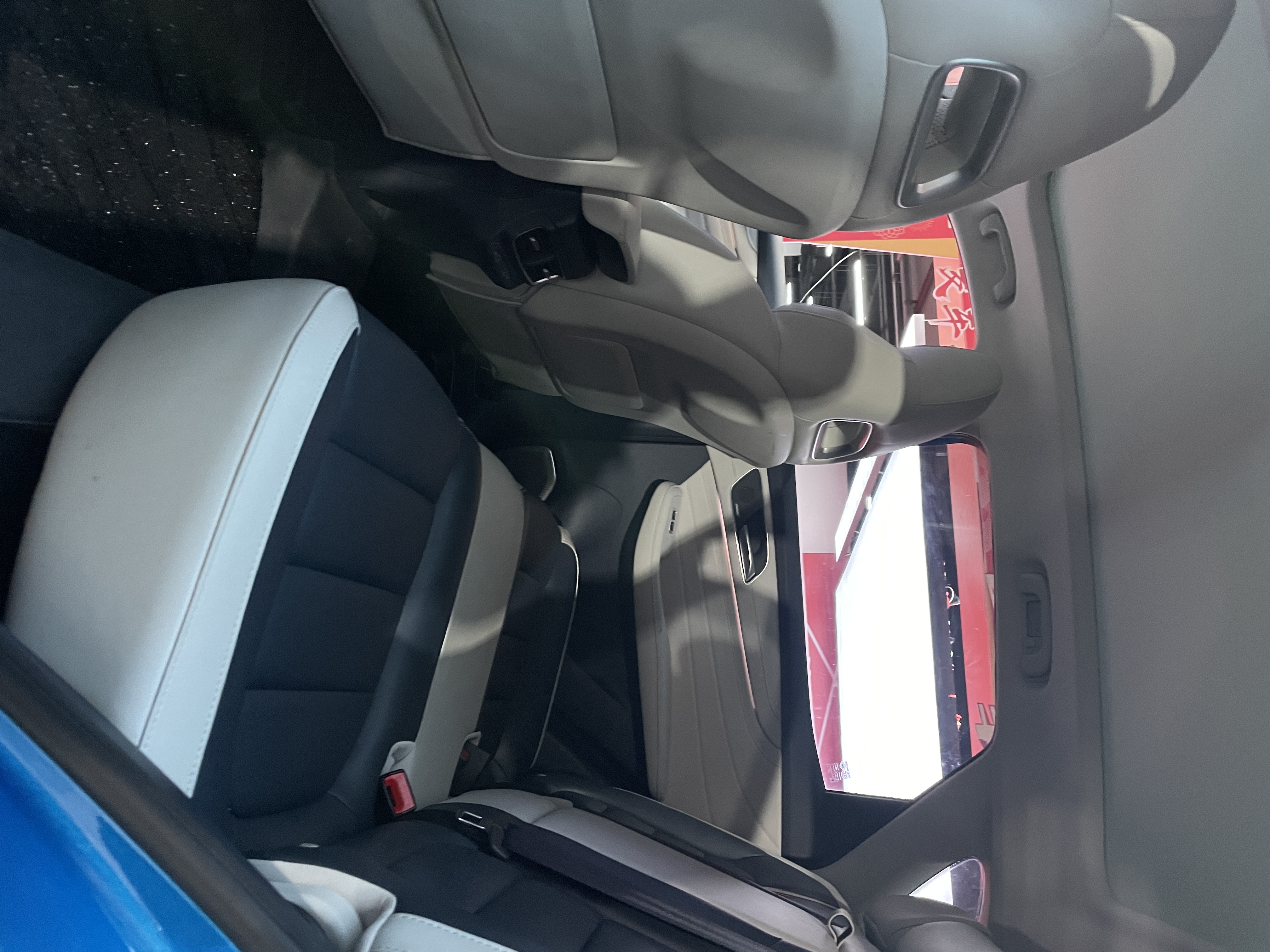 MG Pilot 2024 car image #6