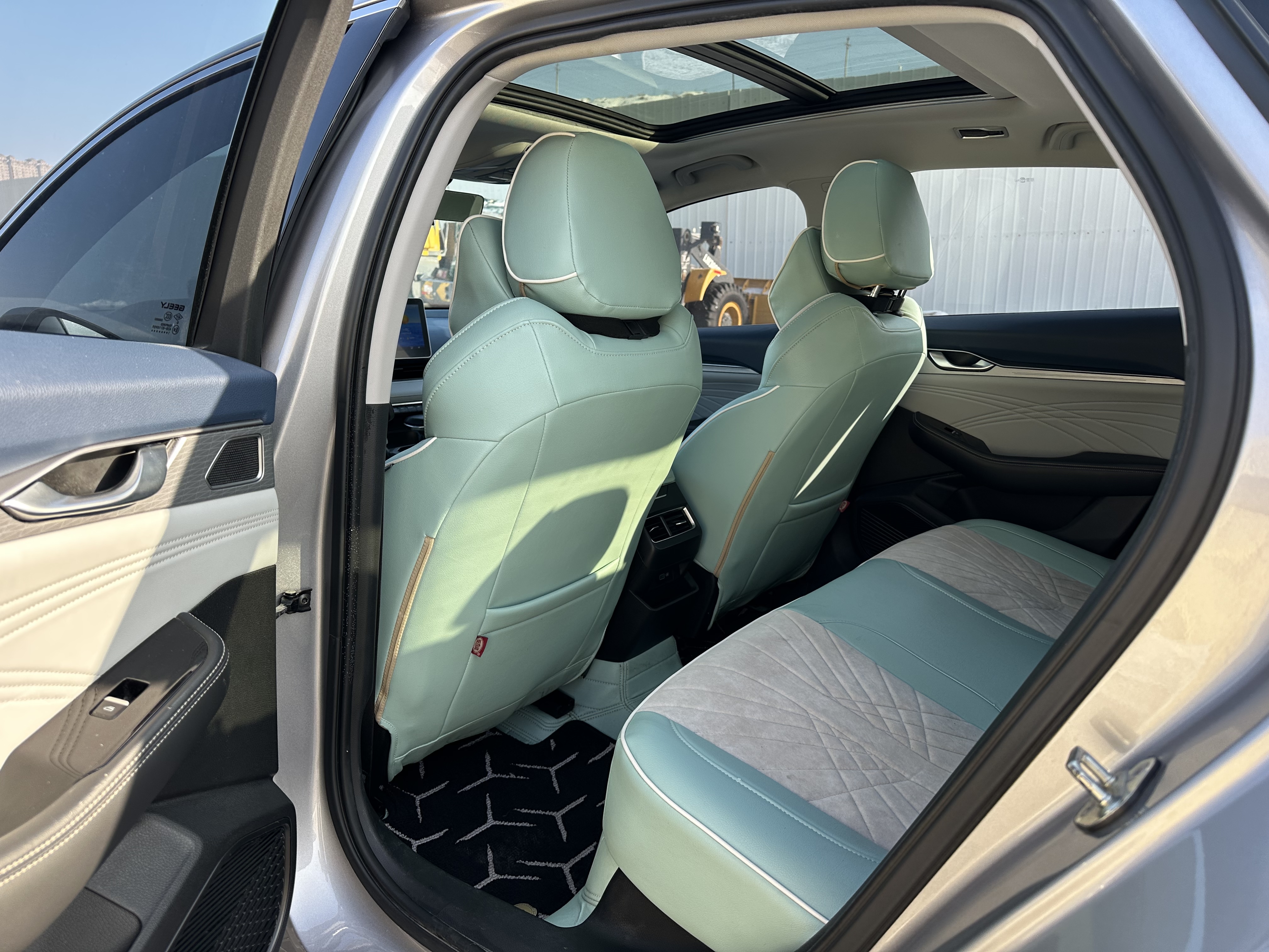 GEELY Preface 2022 car image #6