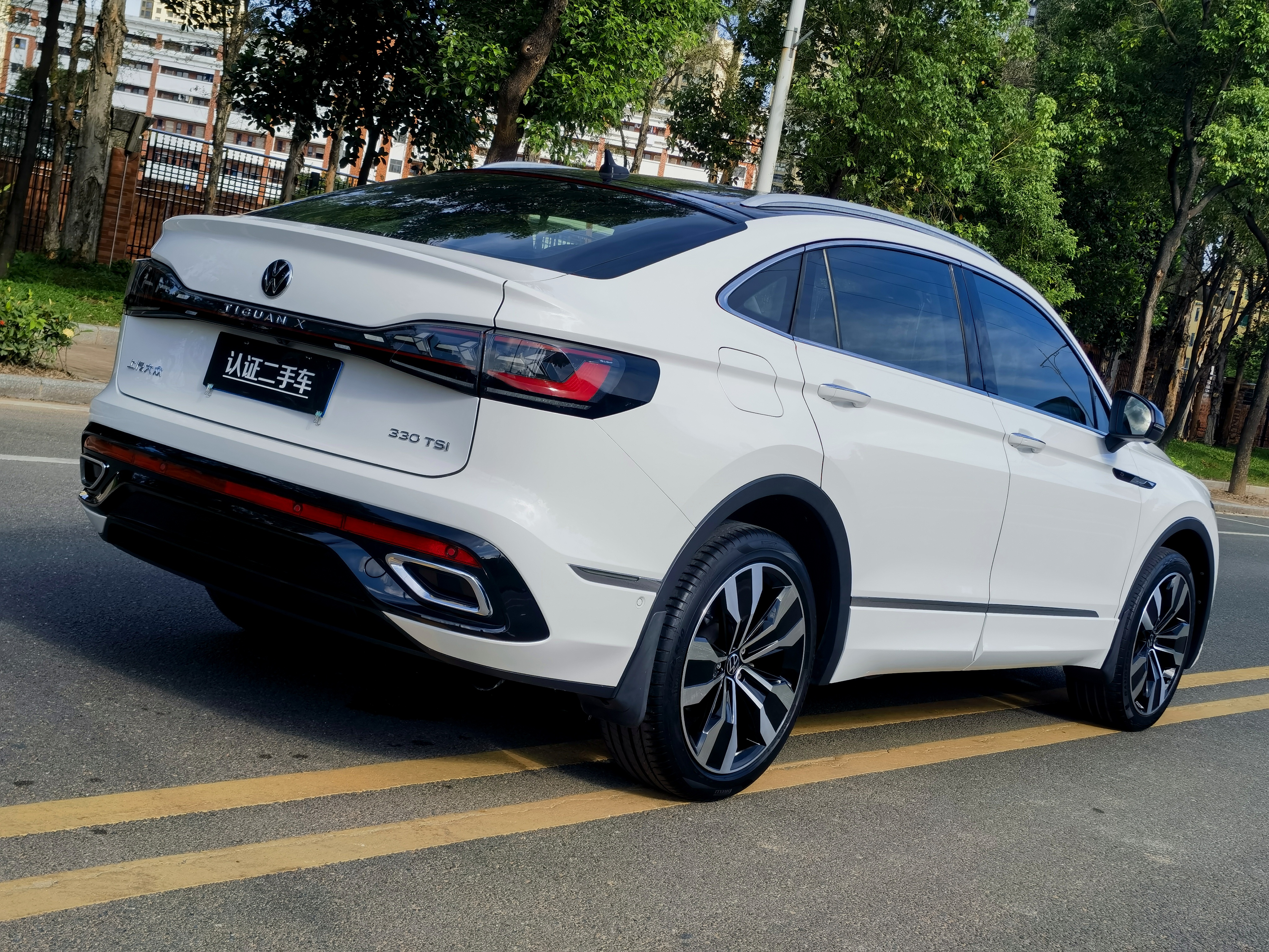 Volkswagen Tiguan X 2021 car image #6