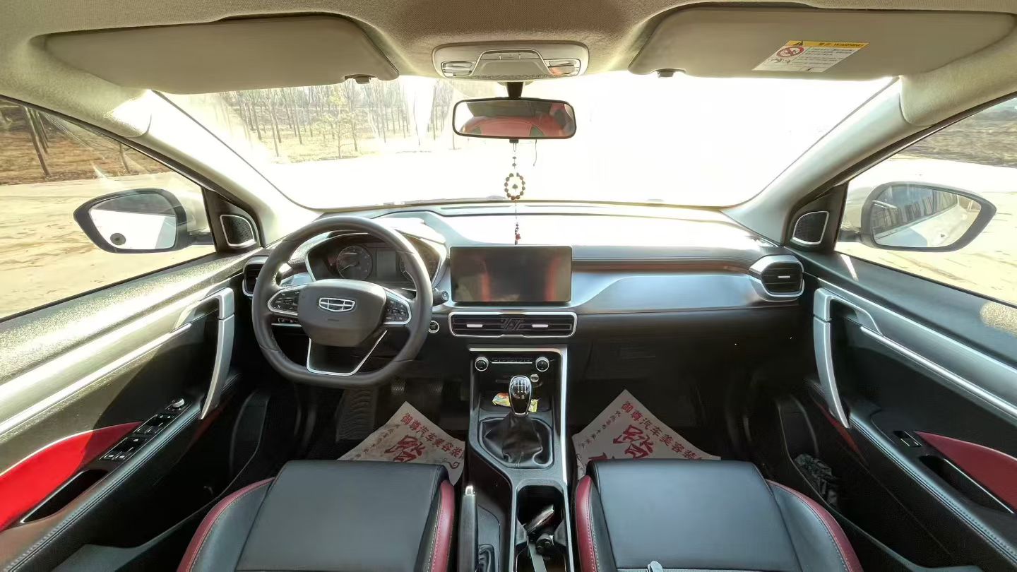 GEELY Coolray 2021 car image #6