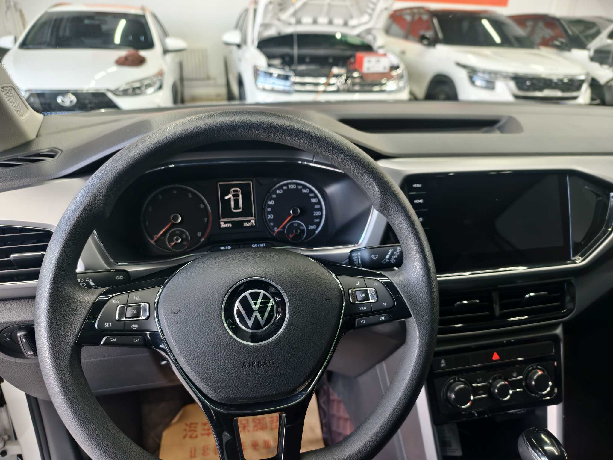 Volkswagen T-Cross 2021 #6 Volkswagen T-Cross 2021 car image #6