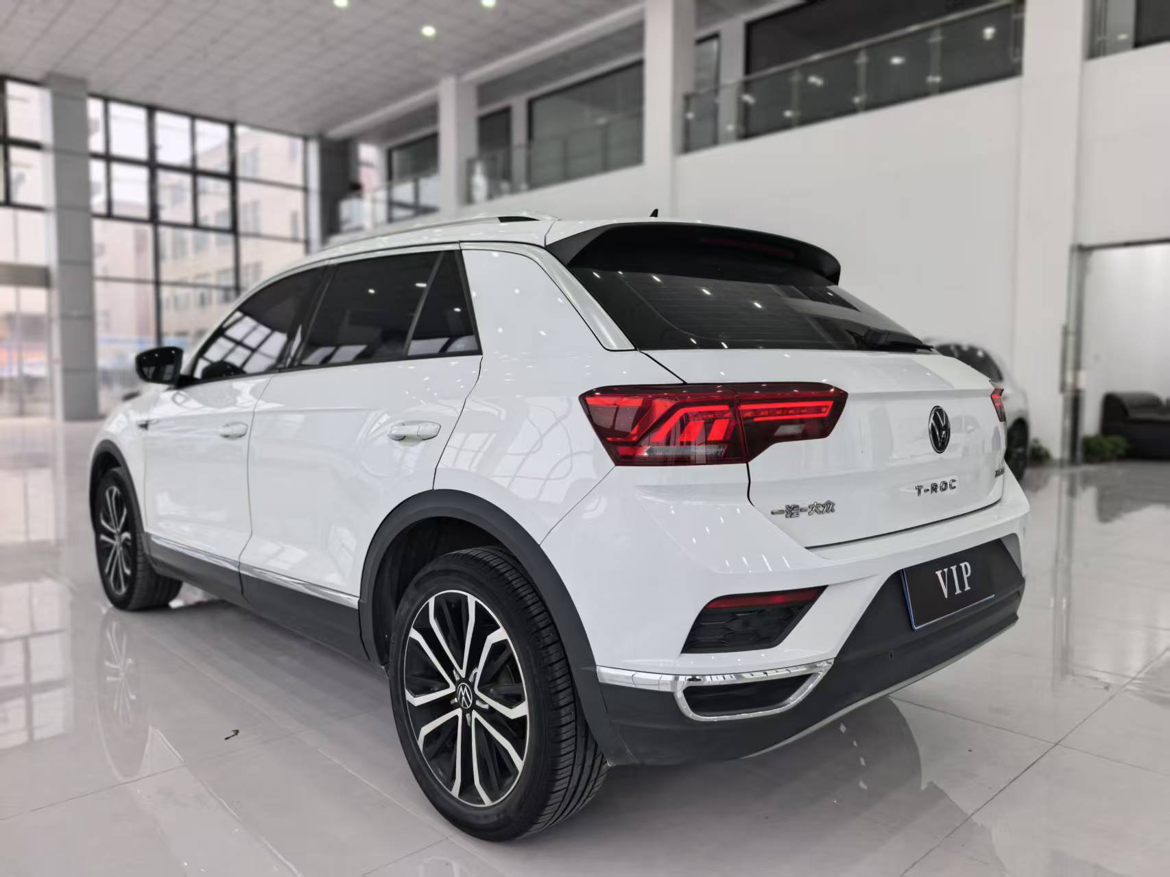 T-Roc 2022 car image #6