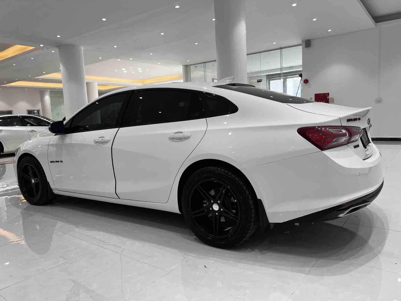 Chevrolet Malibu XL 2021 immagine di auto #6