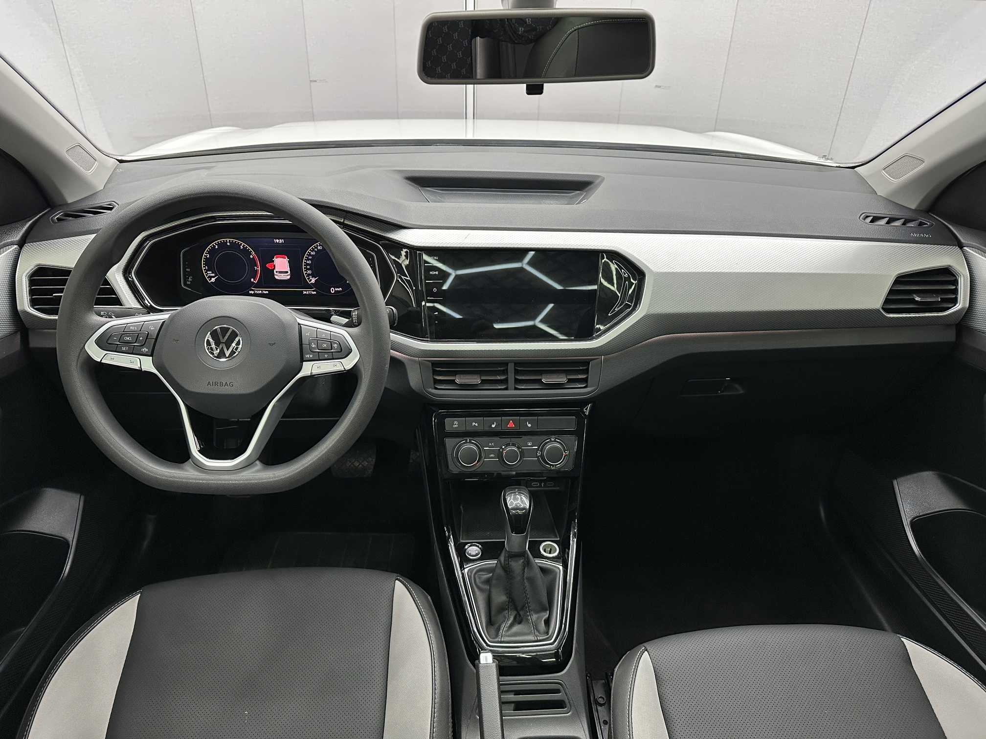 Tacqua 2023 car image #6