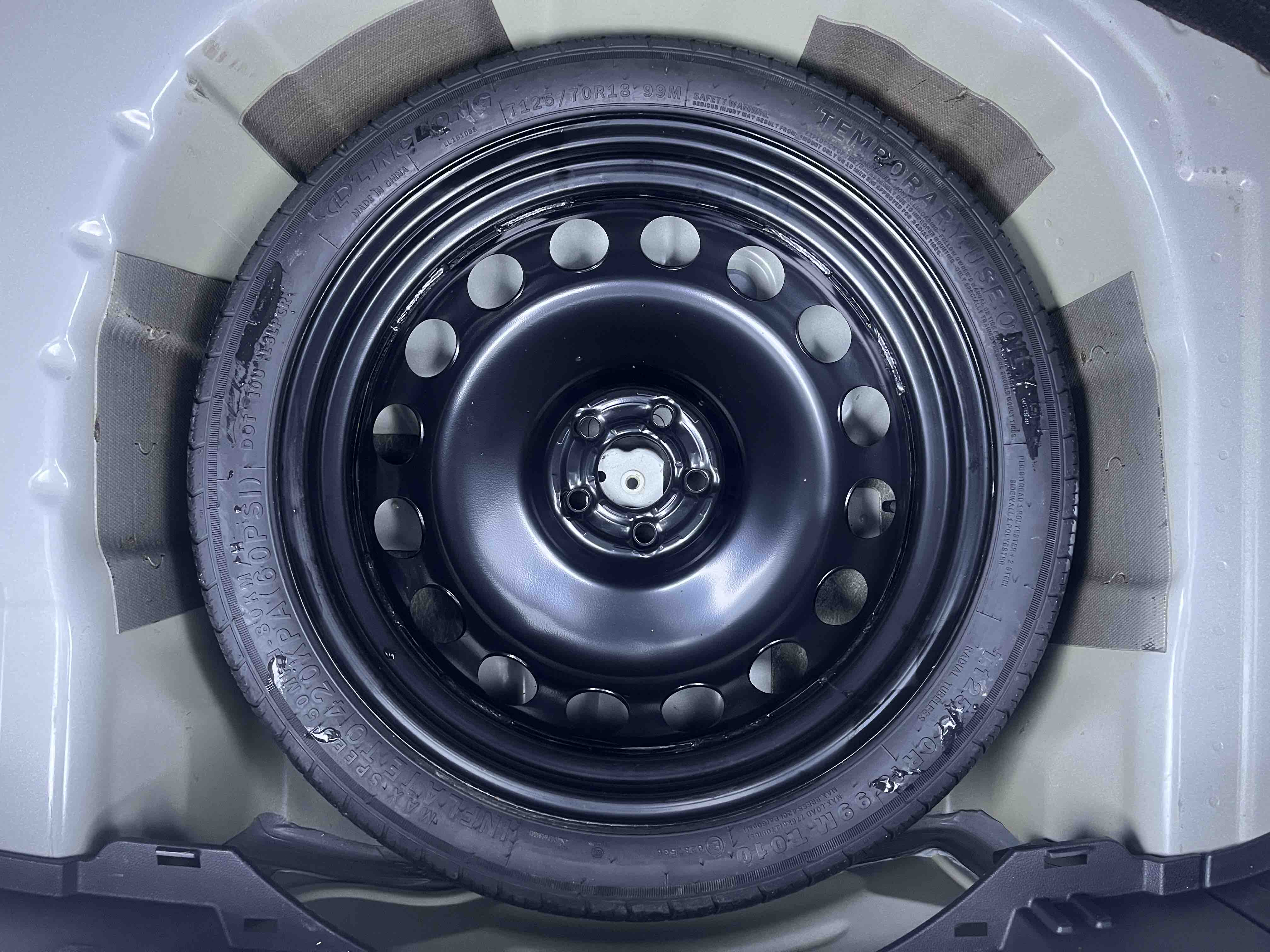 Volkswagen Tacqua 2023 car image #6