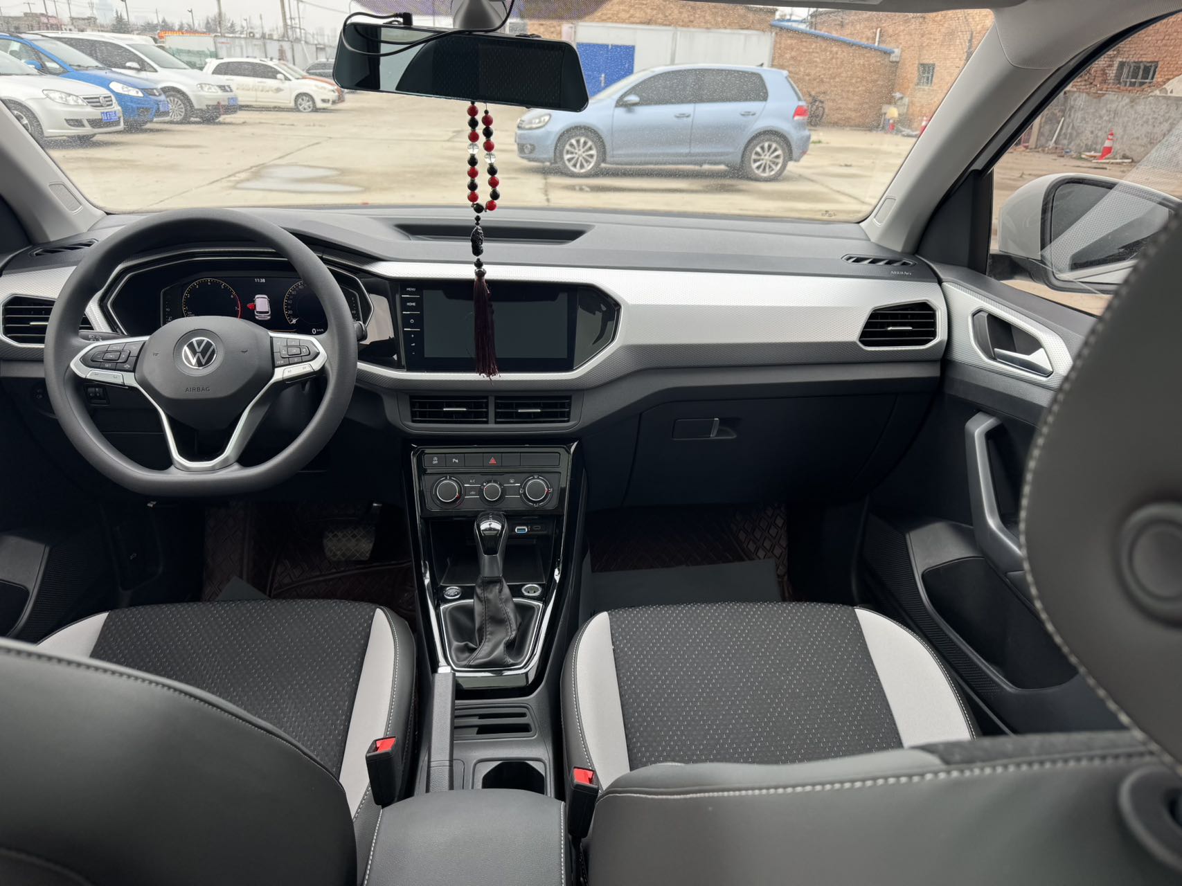 Volkswagen Tacqua 2022 car image #6