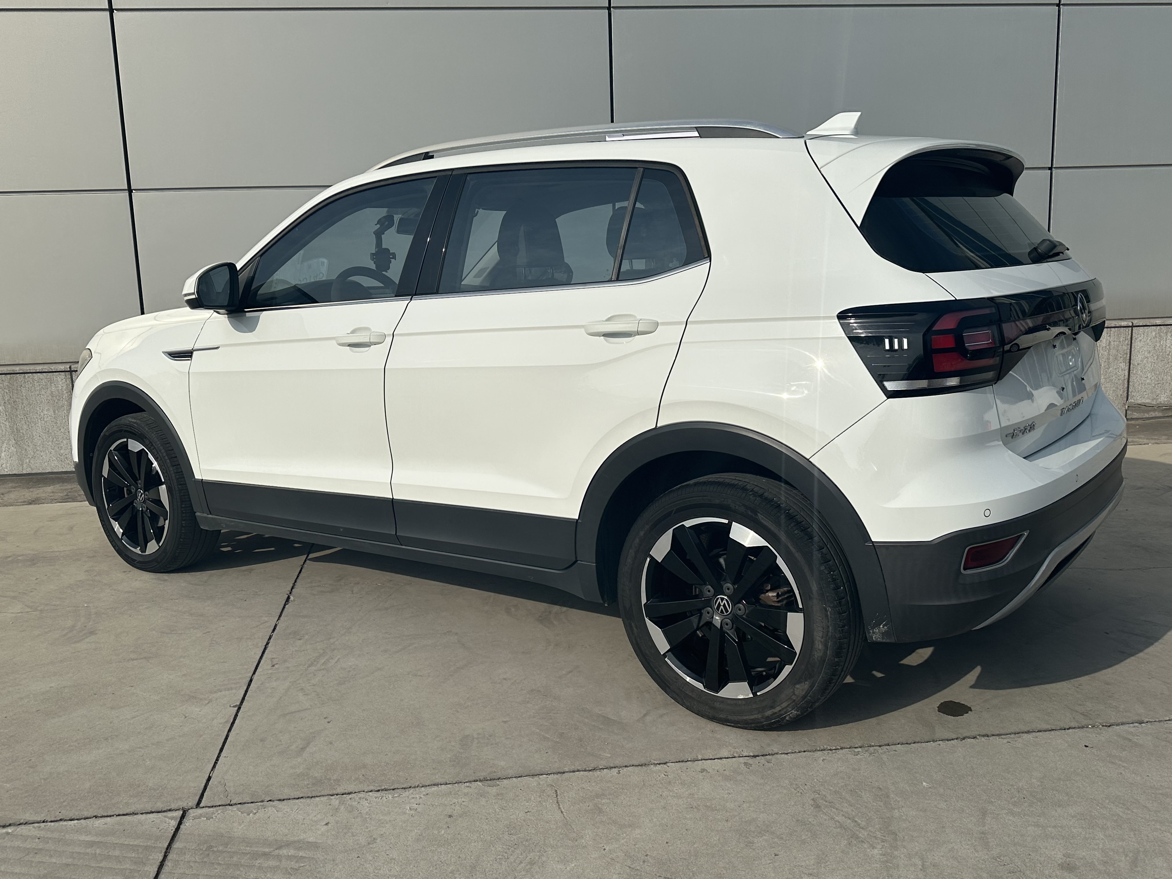 Volkswagen Tacqua 2022 car image #6