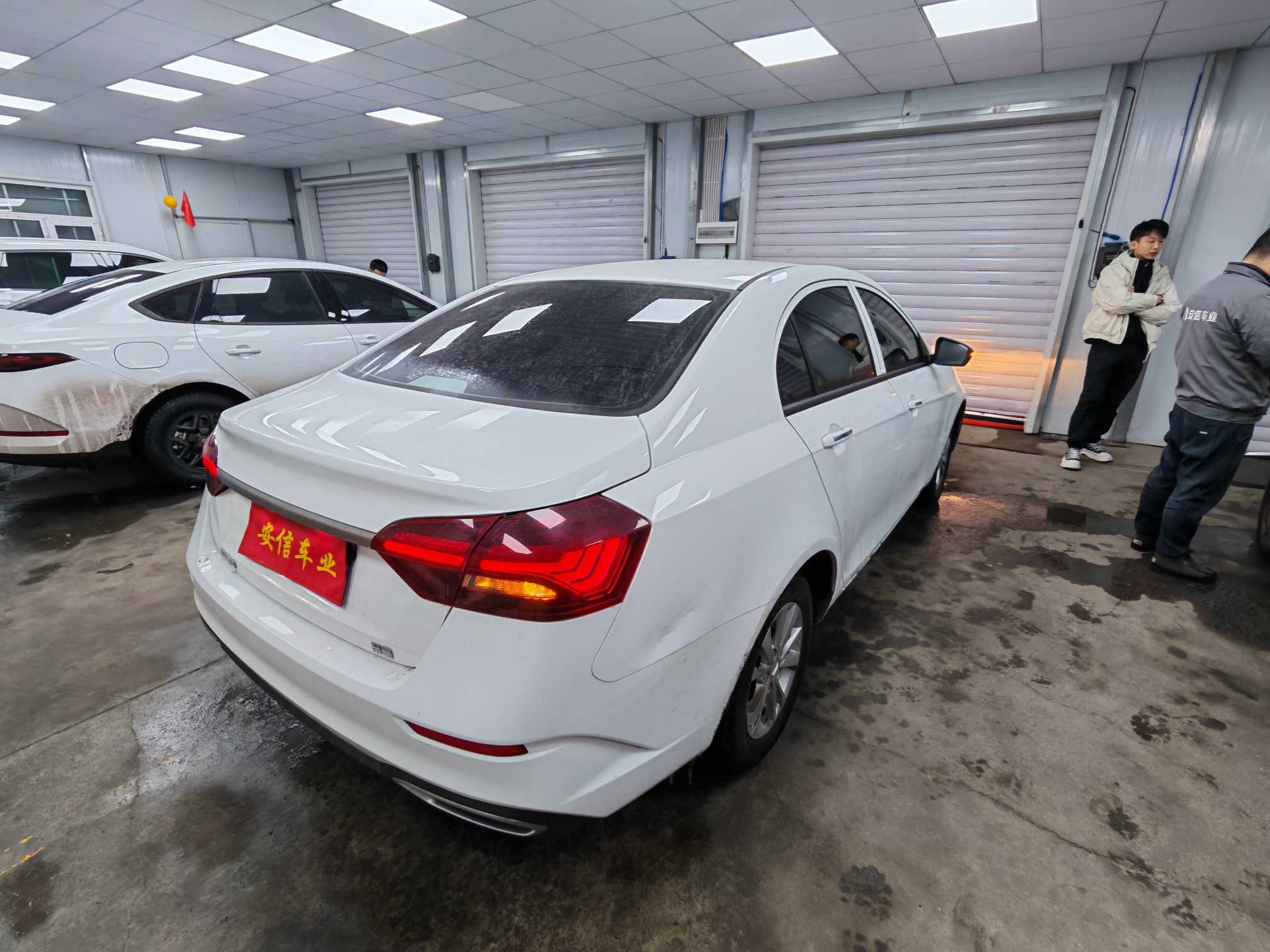 GEELY Emgrand 2021 car image #6