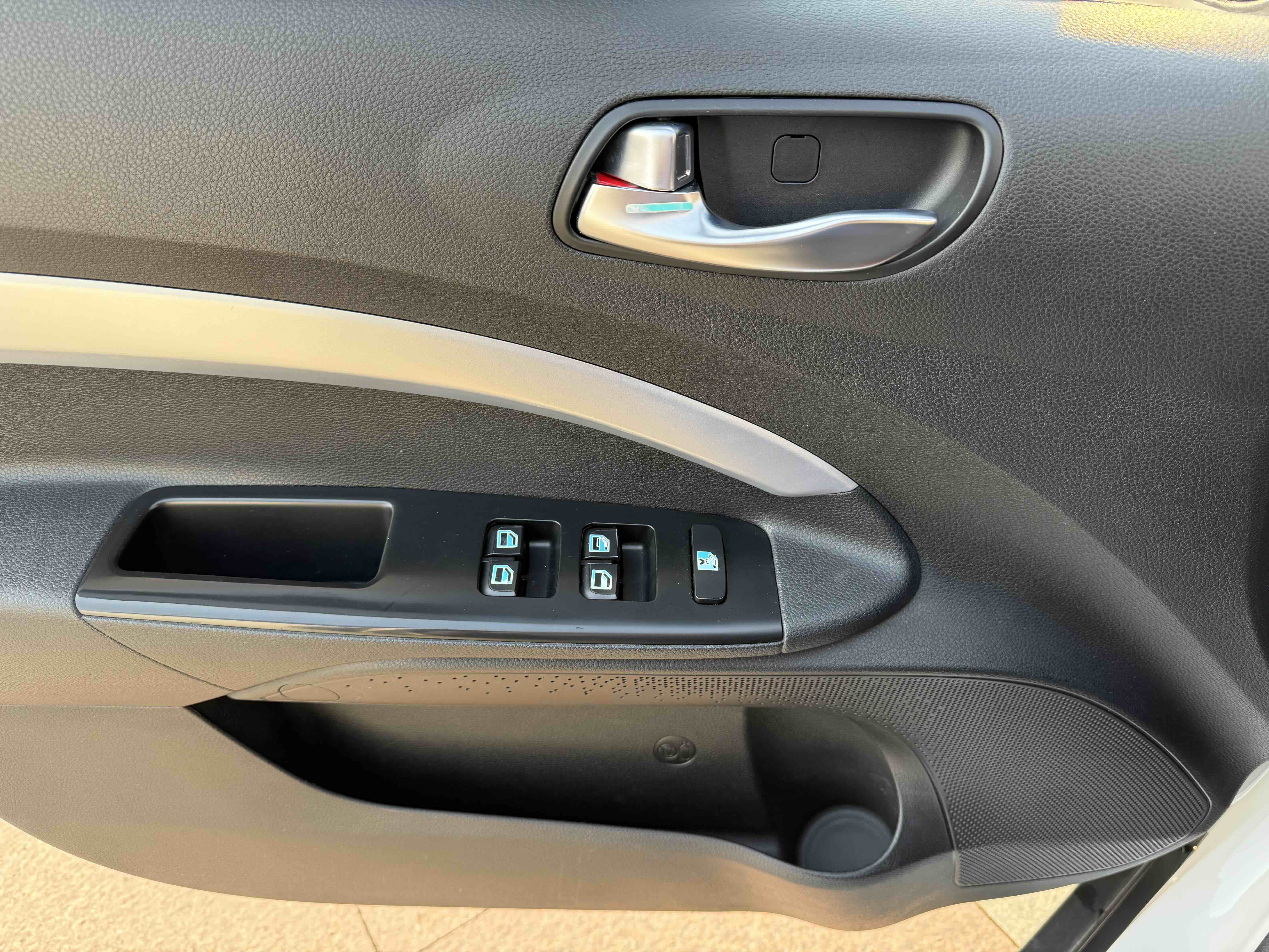 起亚 奕跑 2022 汽车图片 #6