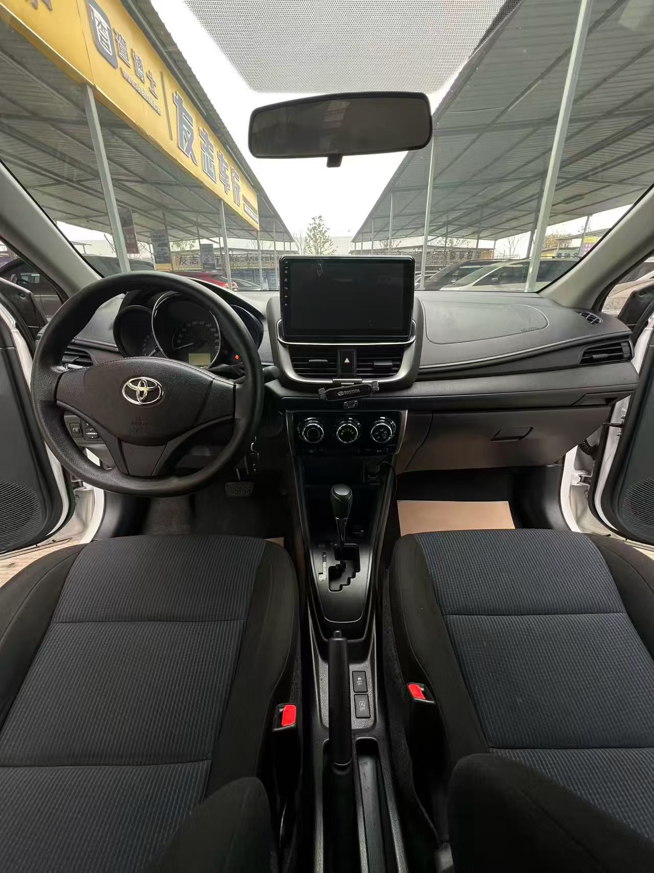 Toyota Yaris L Zhixiang 2021 صورة سيارة #6