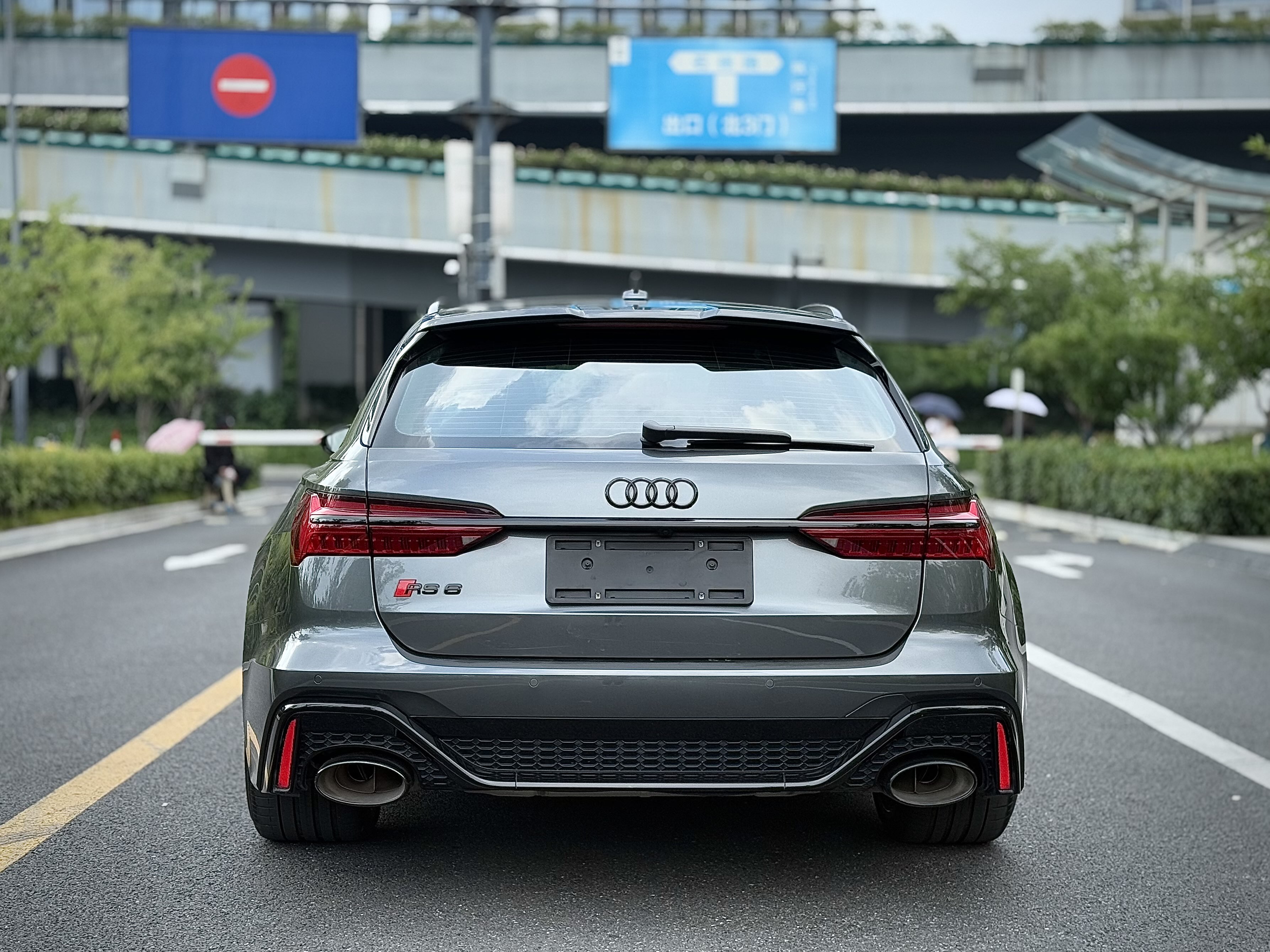 Audi RS 6 2023 #6 Audi RS 6 2023 car image #6