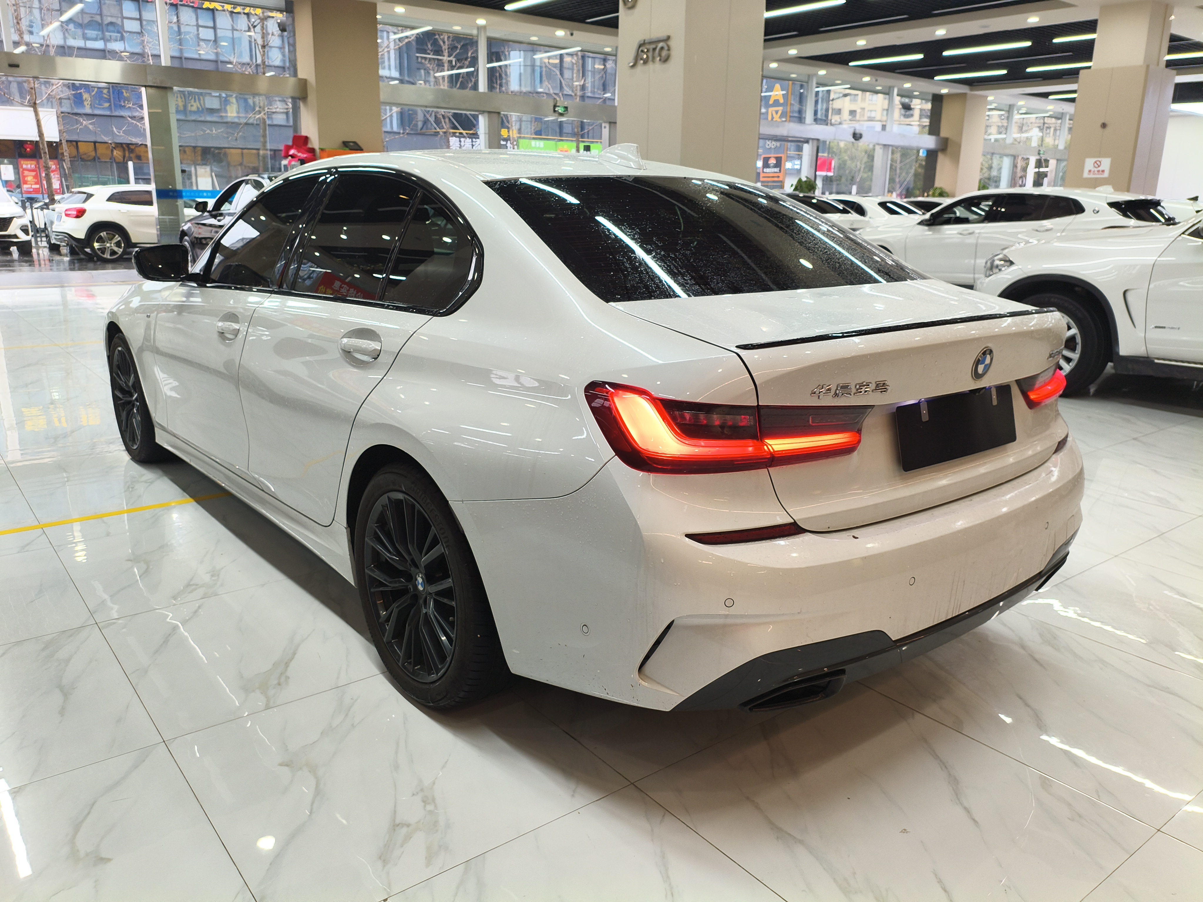 BMW 3 Series 2021 #6 BMW 3 Series 2021 car image #6