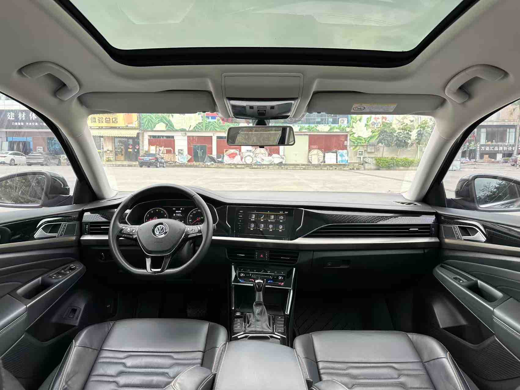 Volkswagen Passat 2020 car image #6