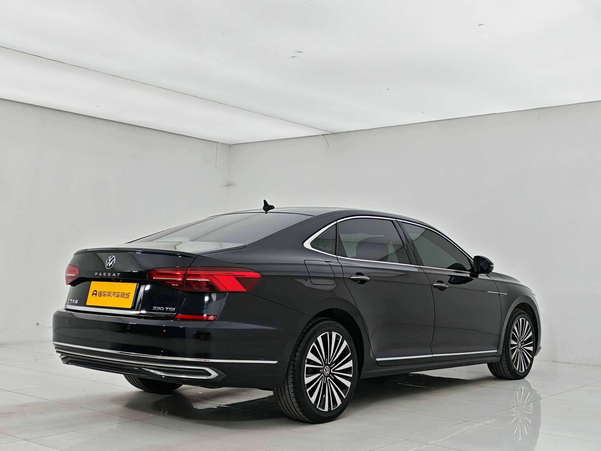 Volkswagen Passat 2021 #6 Volkswagen Passat 2021 car image #6