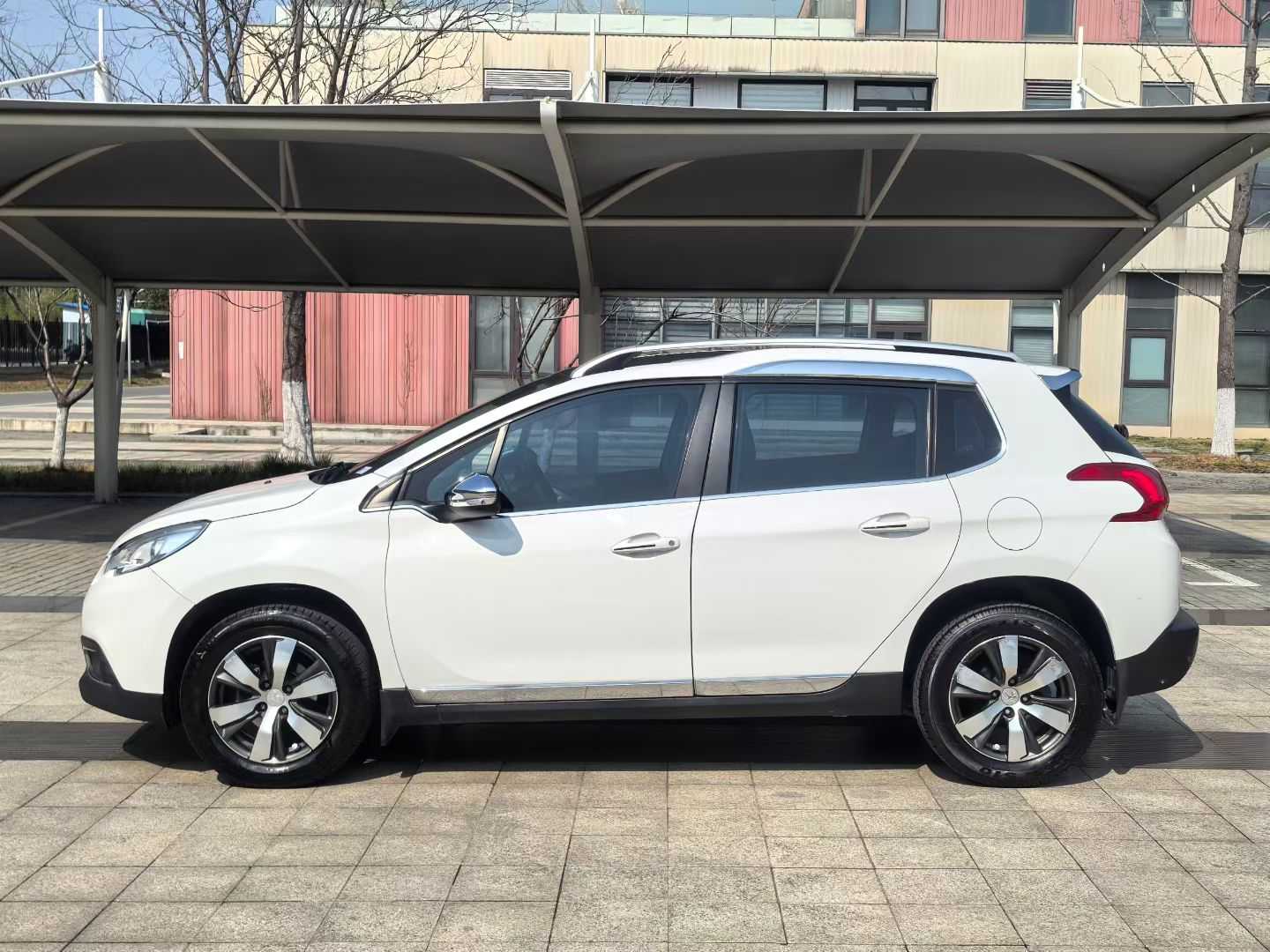 标致 标致2008 2015 汽车图片 #6