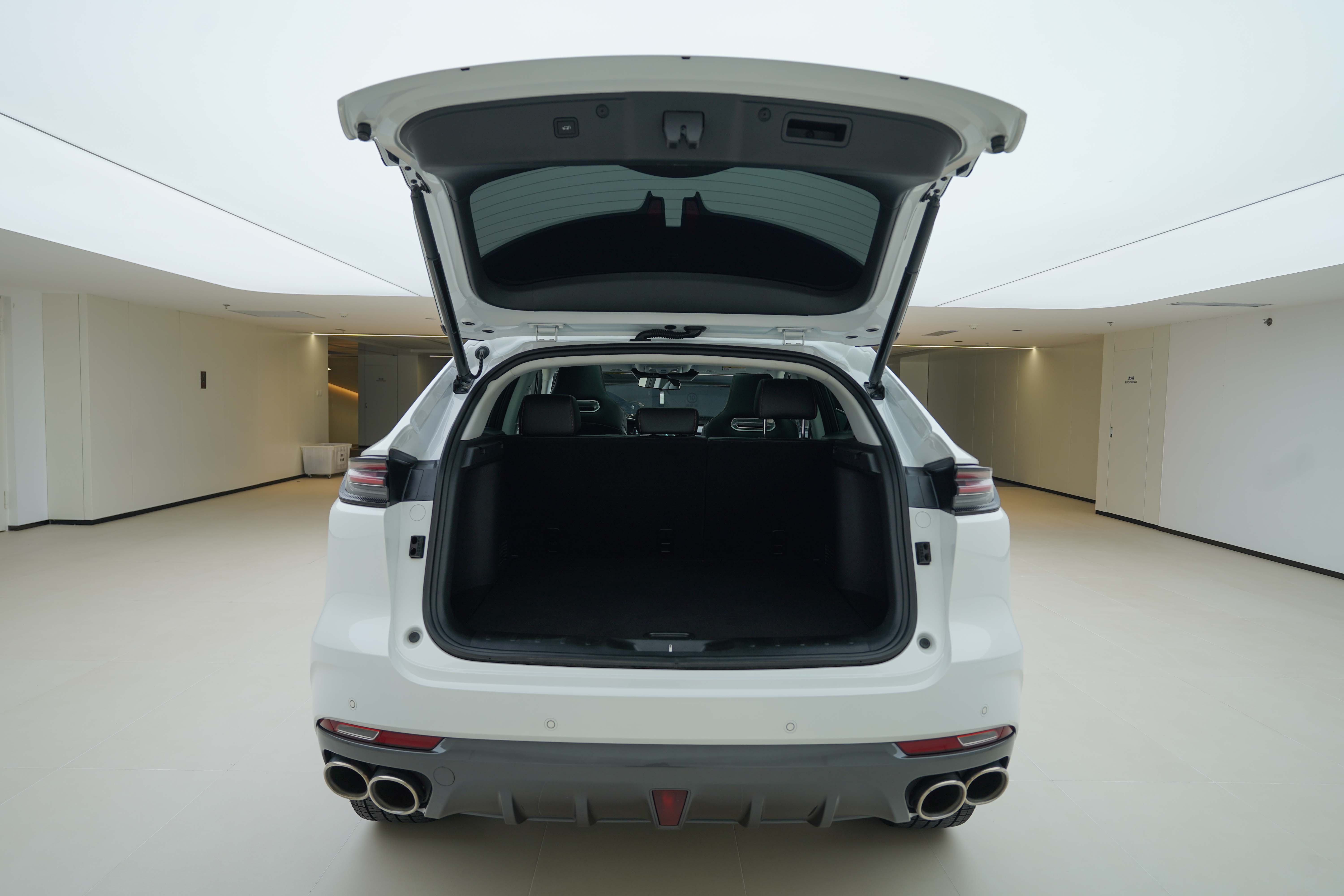 长安 长安UNI-K 2021 汽车图片 #6