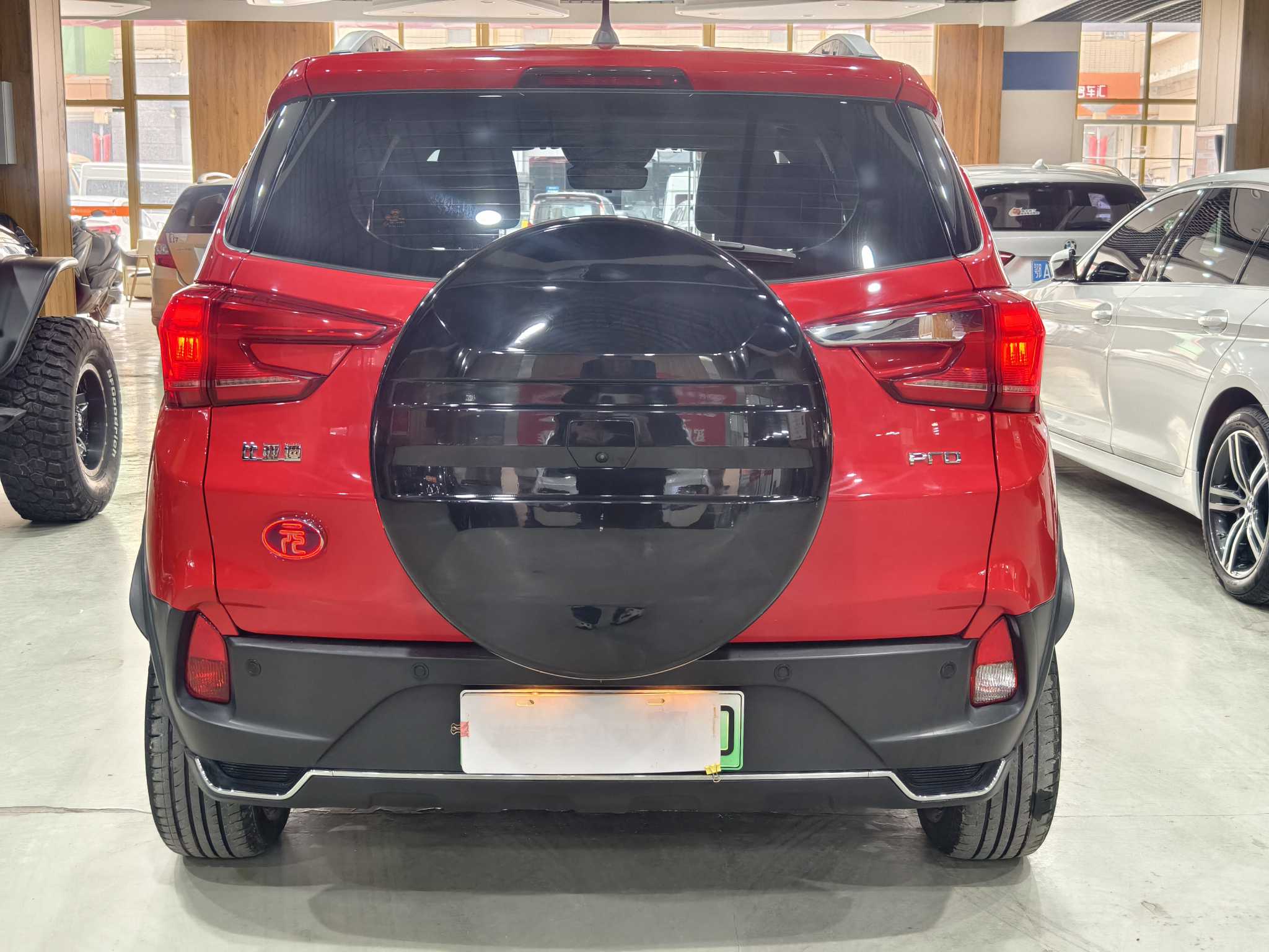 BYD Yuan Pro 2022 immagine di auto #6