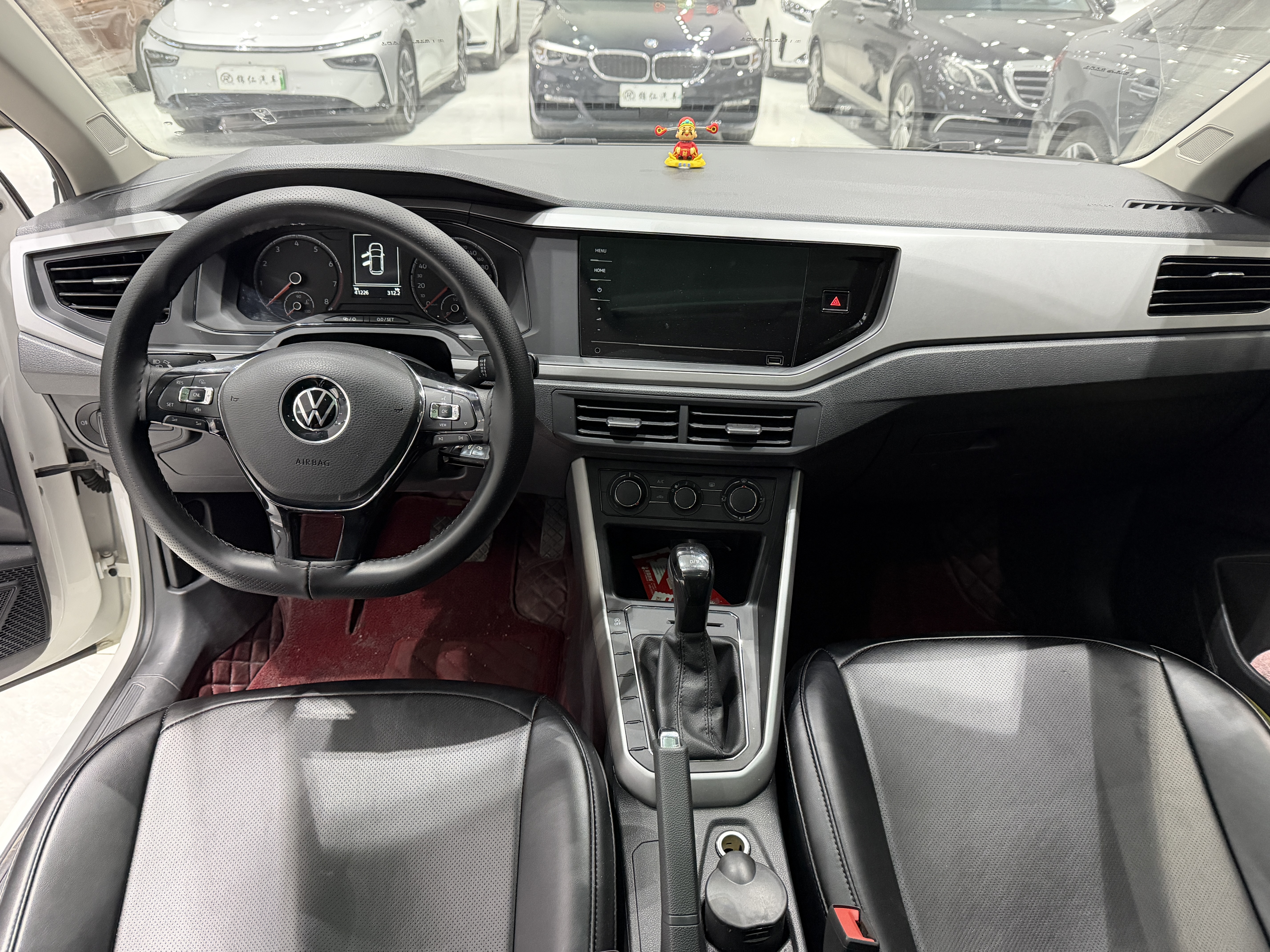 Volkswagen Polo 2021 car image #6